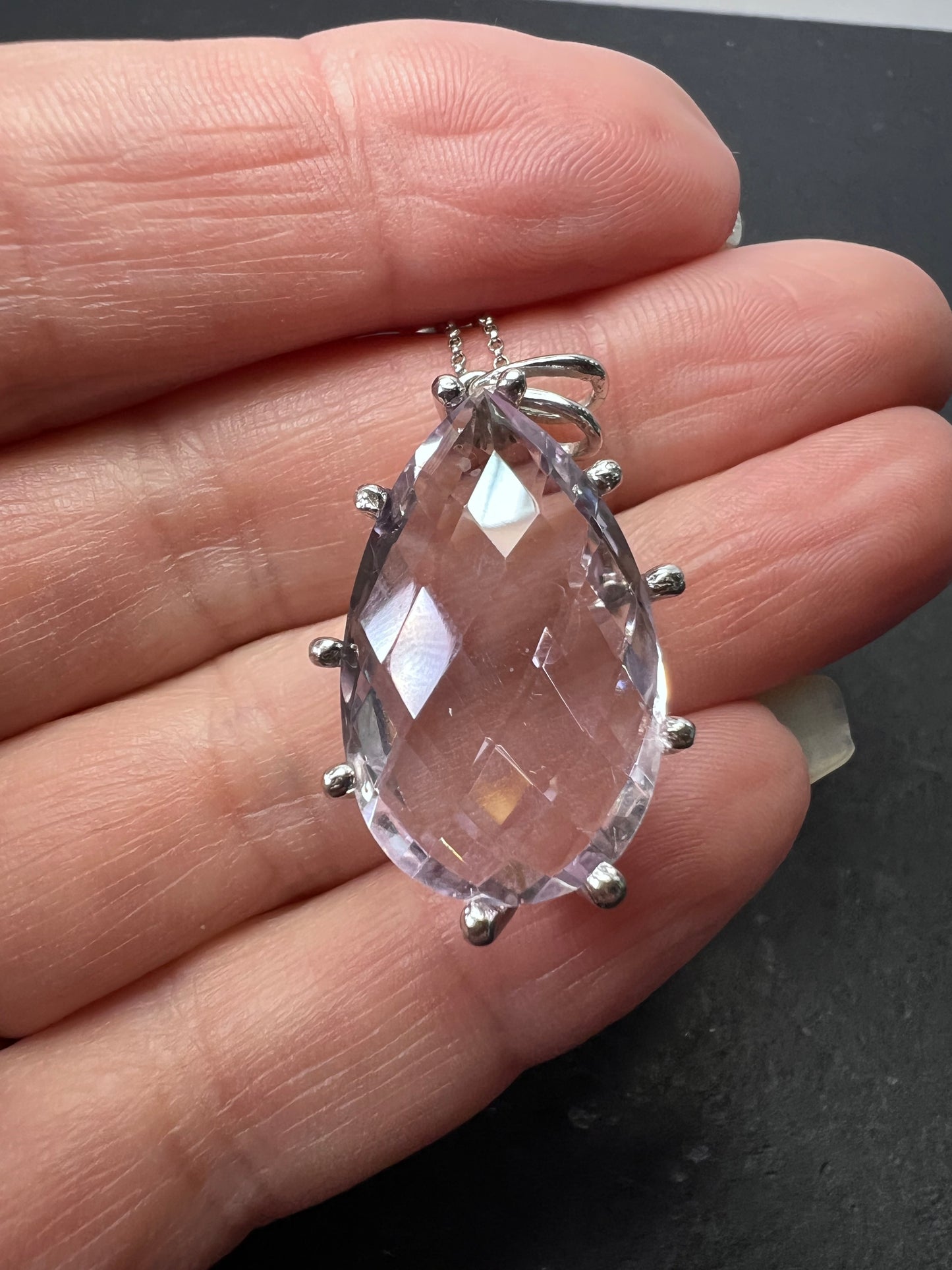 Rose de France amethyst teardrop pendant necklace in sterling silver 17.00 ctw