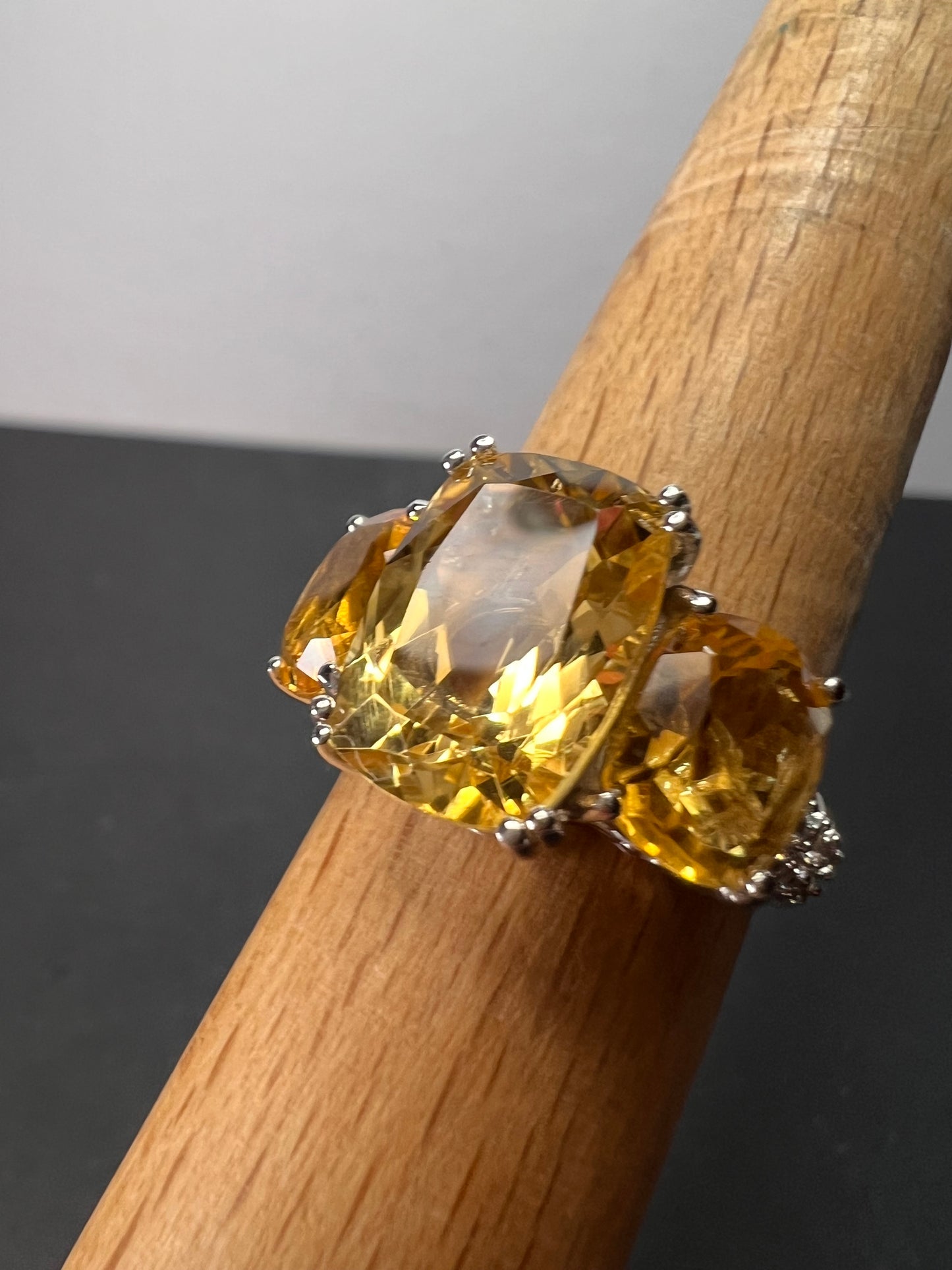 Brand new Brazilian citrine and white zircon 10.20 trilogy ring in platinum over sterling silver size 9