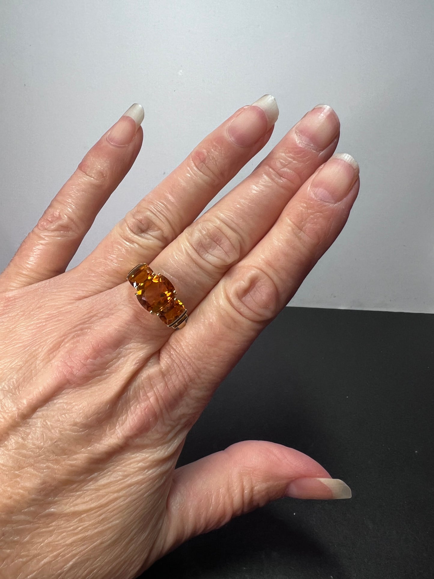 10k gold Mandarin citrine 3 stone Samuel Aaron ring size 9