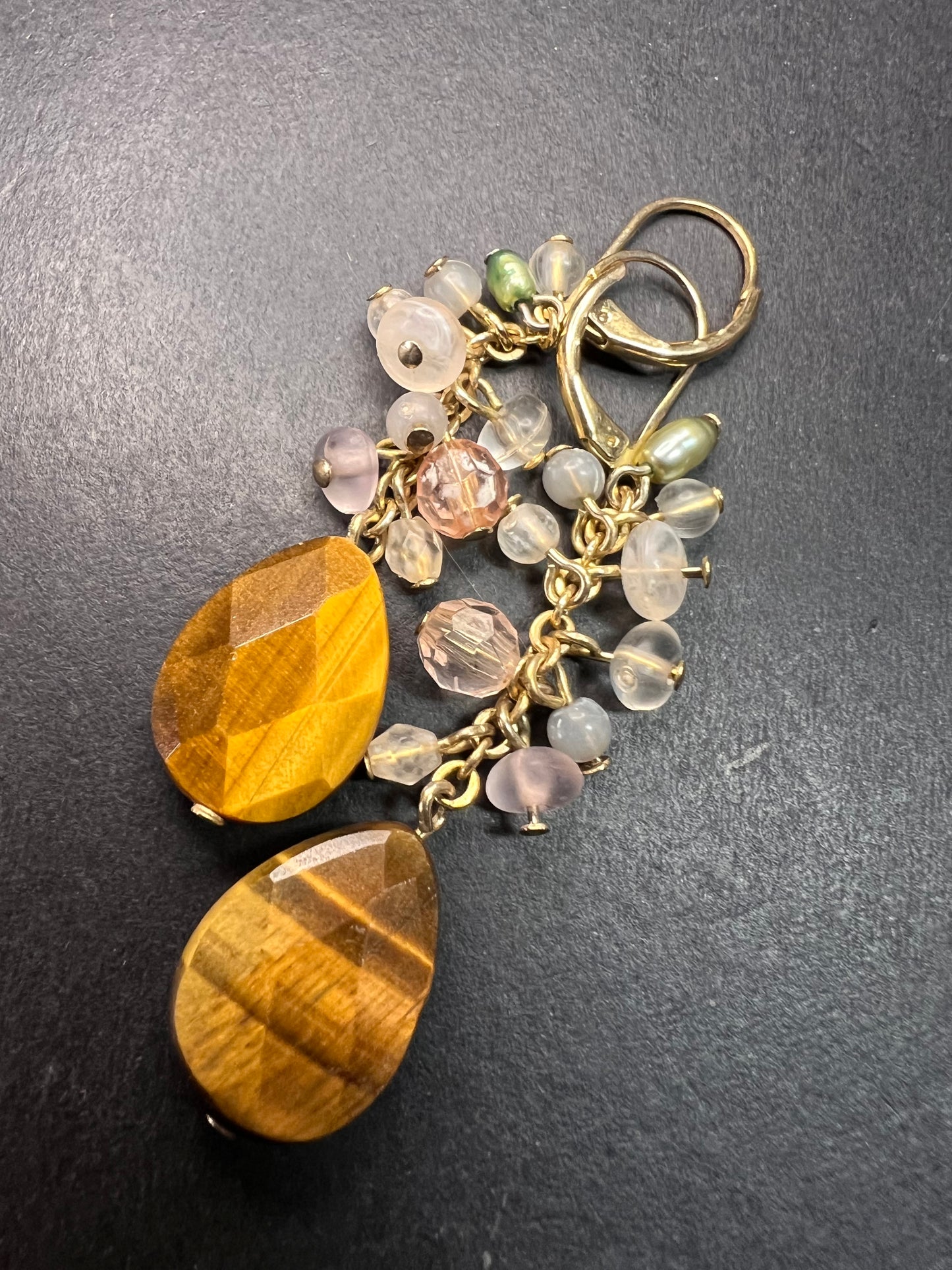 Avon tigers eye gold tone lever back chandelier earrings