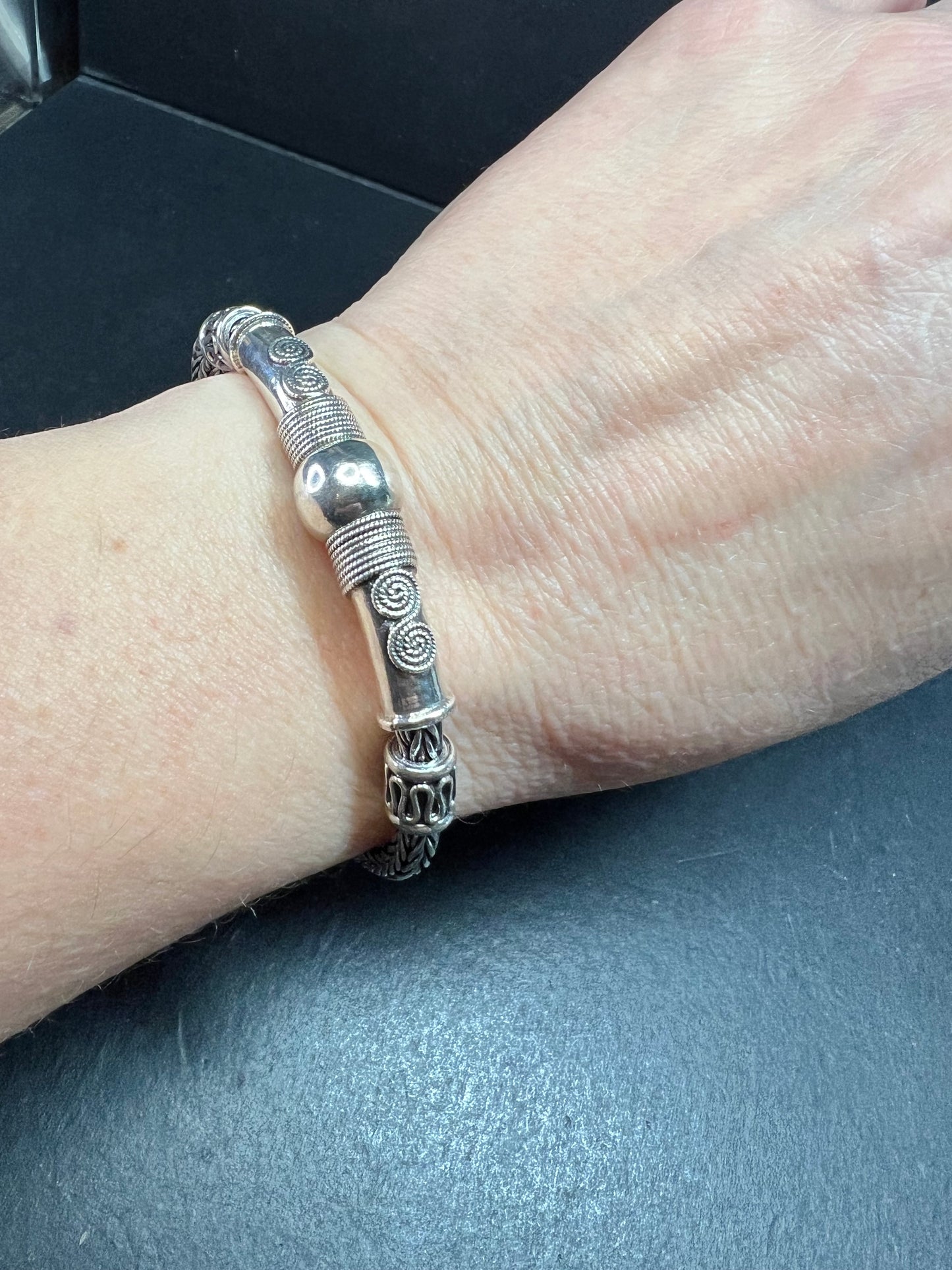 Vintage Sterling Silver Bali Byzantine Woven Hook Bracelet 8” 31g