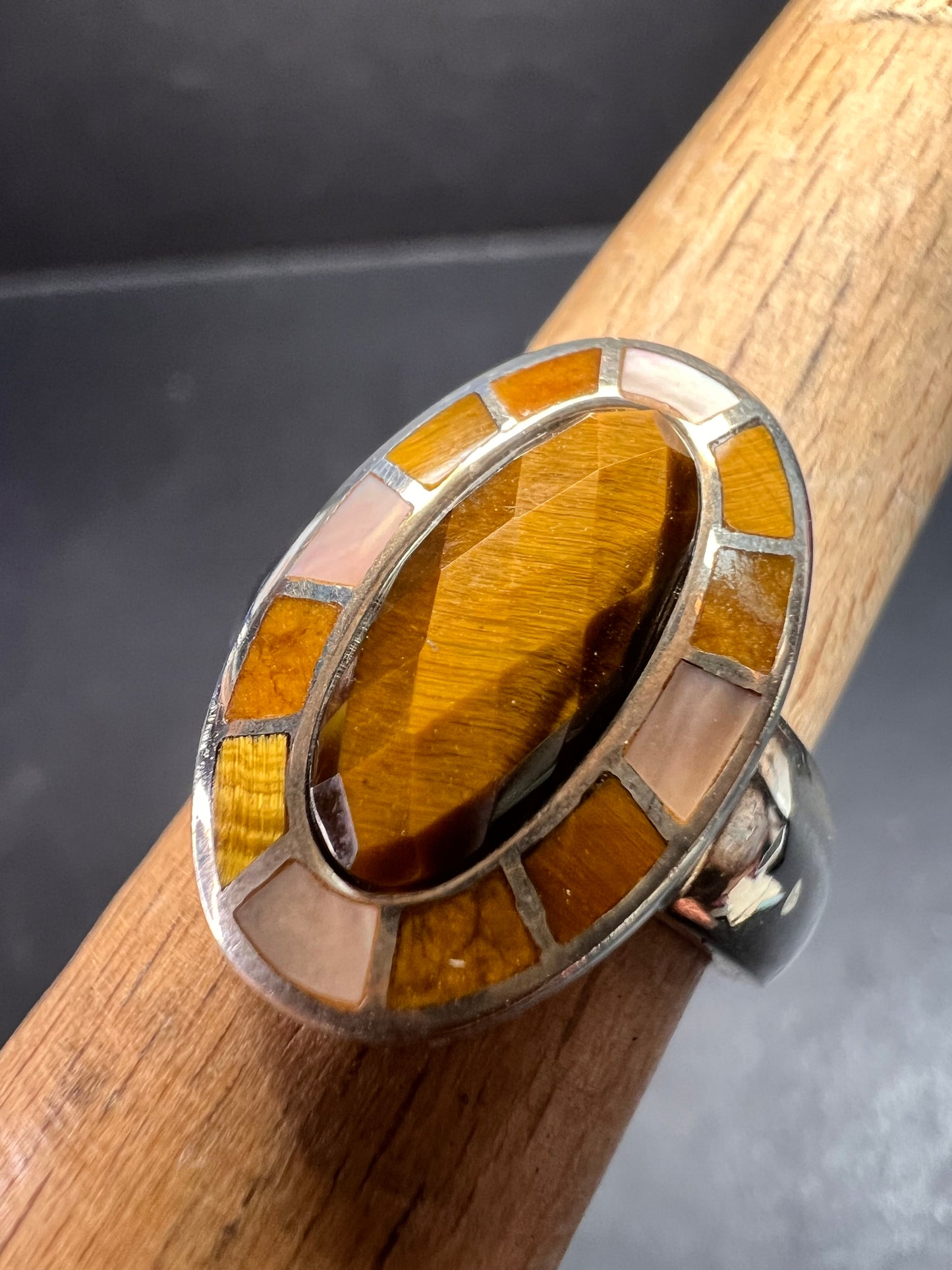 Whitney Kelly tigers eye and mother of pearl sterling silver ring size 7