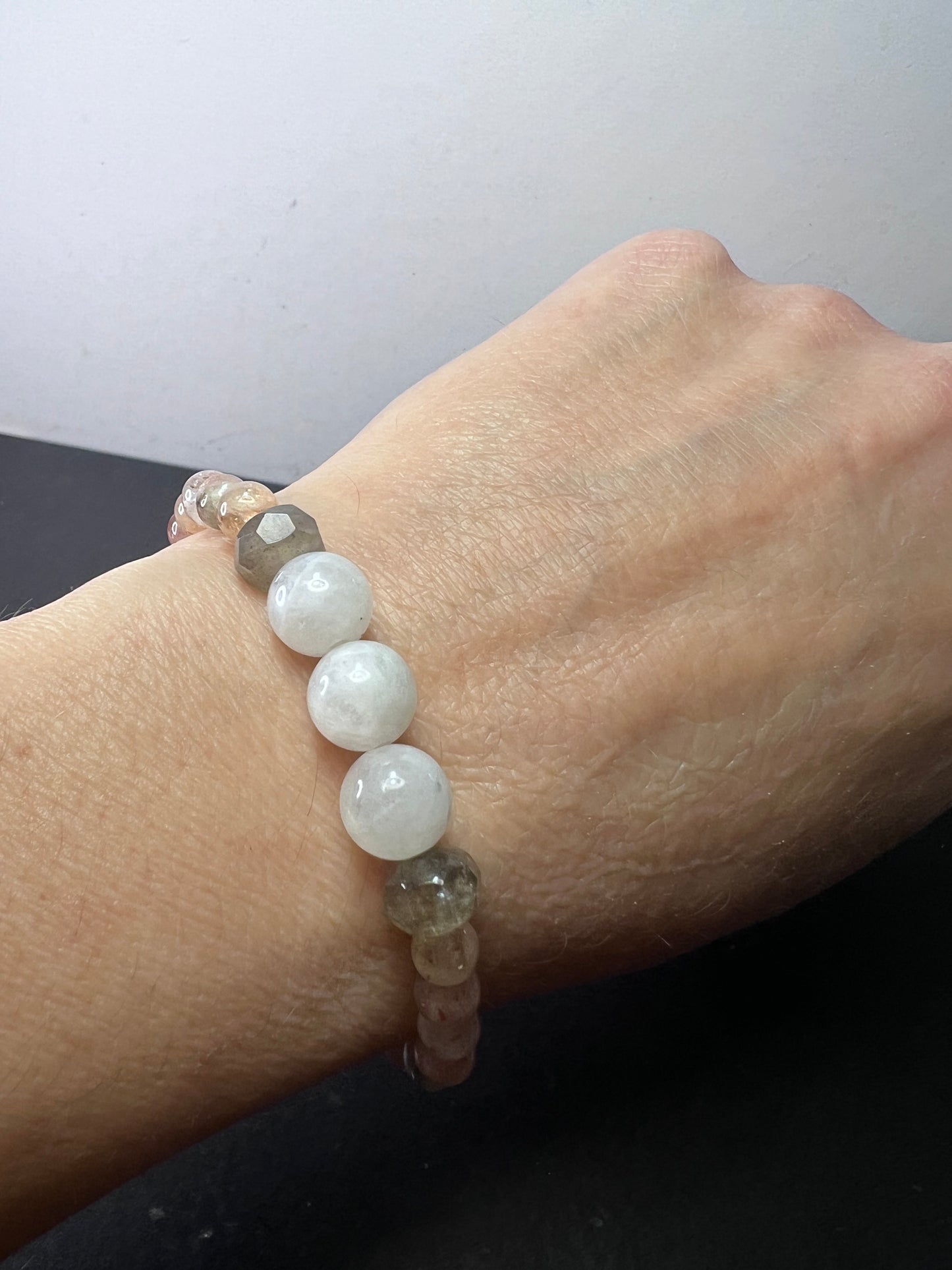 Sunstone , rainbow moonstone, and labradorite stretch bracelet 7 inch