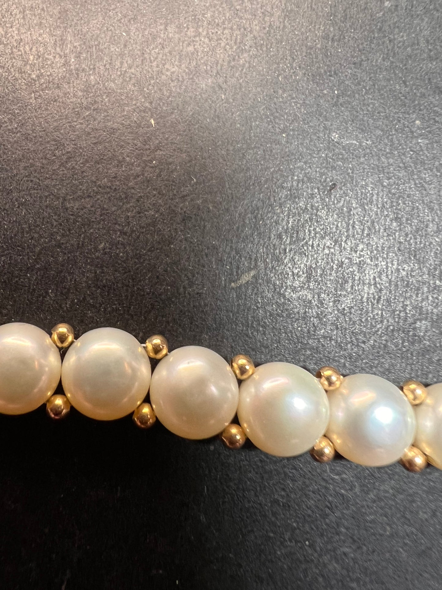Vintage 14k gold freshwater pearl bracelet