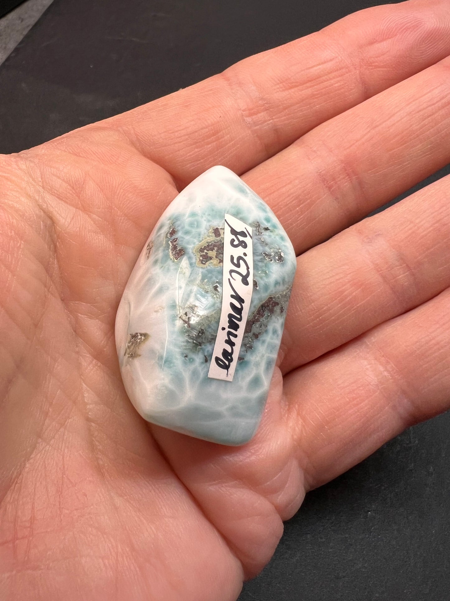 Larimar tumble 27.40 grams