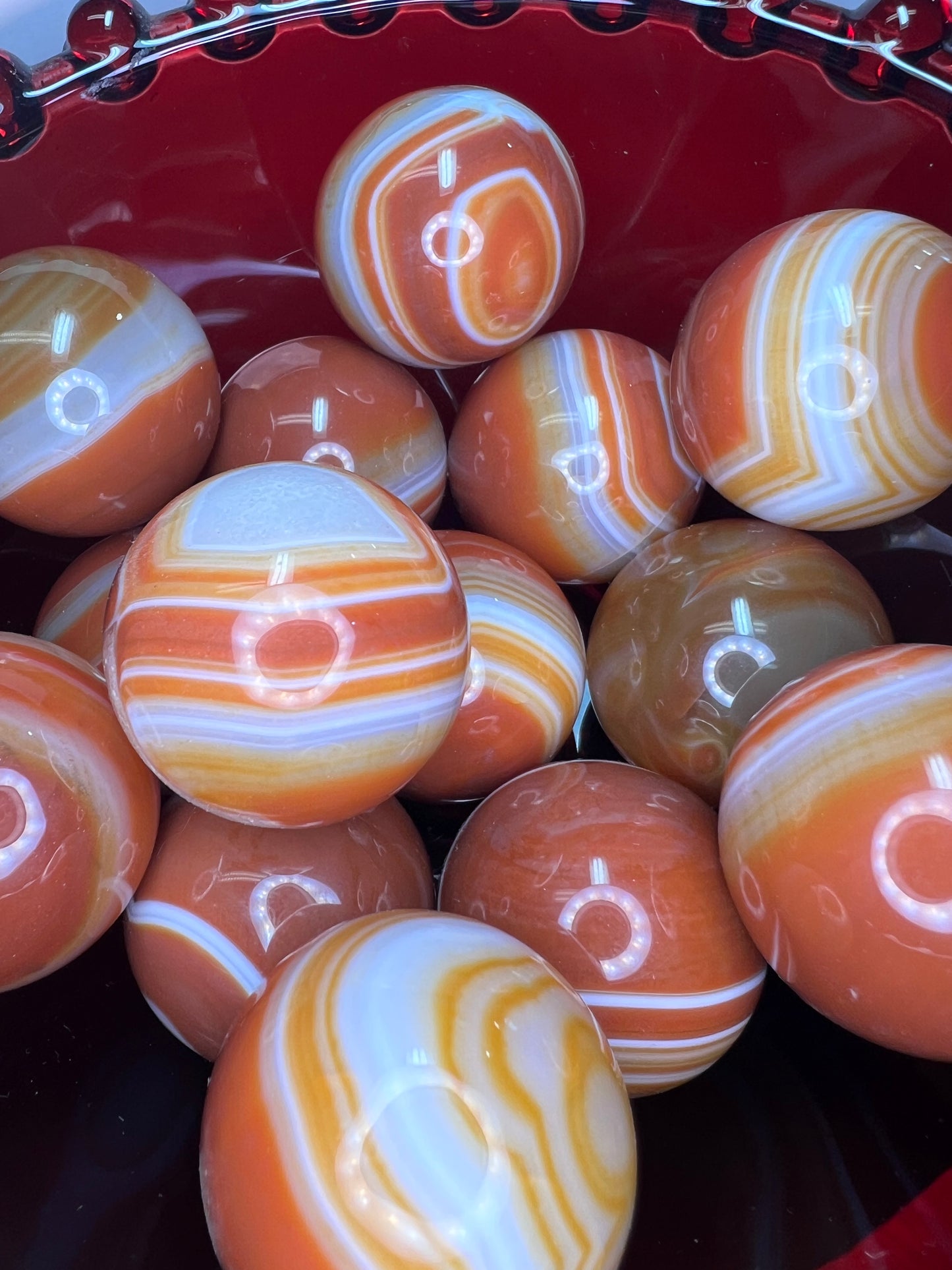 Banded carnelian small spheres