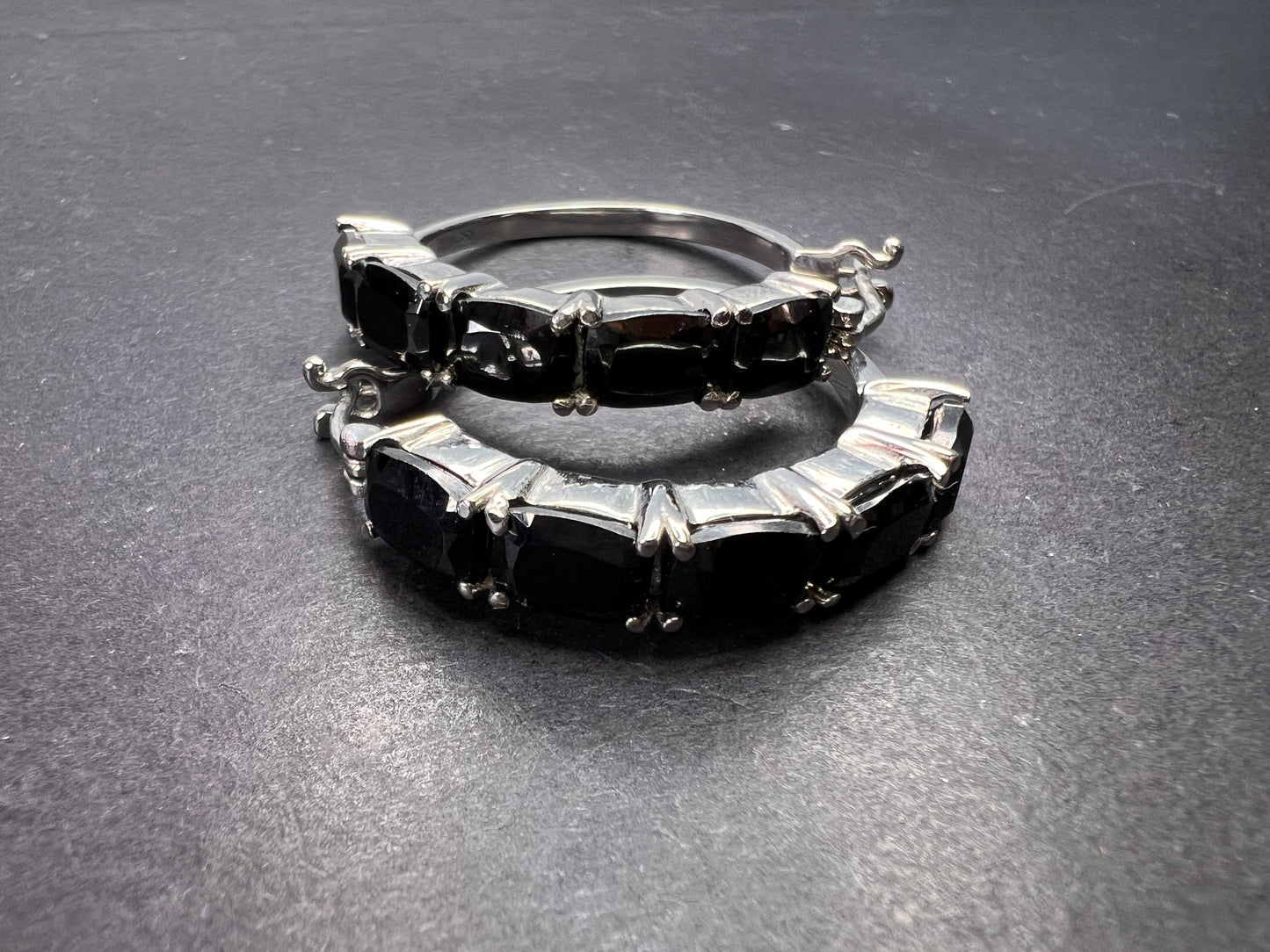 Thai black spinel stainless steel hoop earrings *NEW*