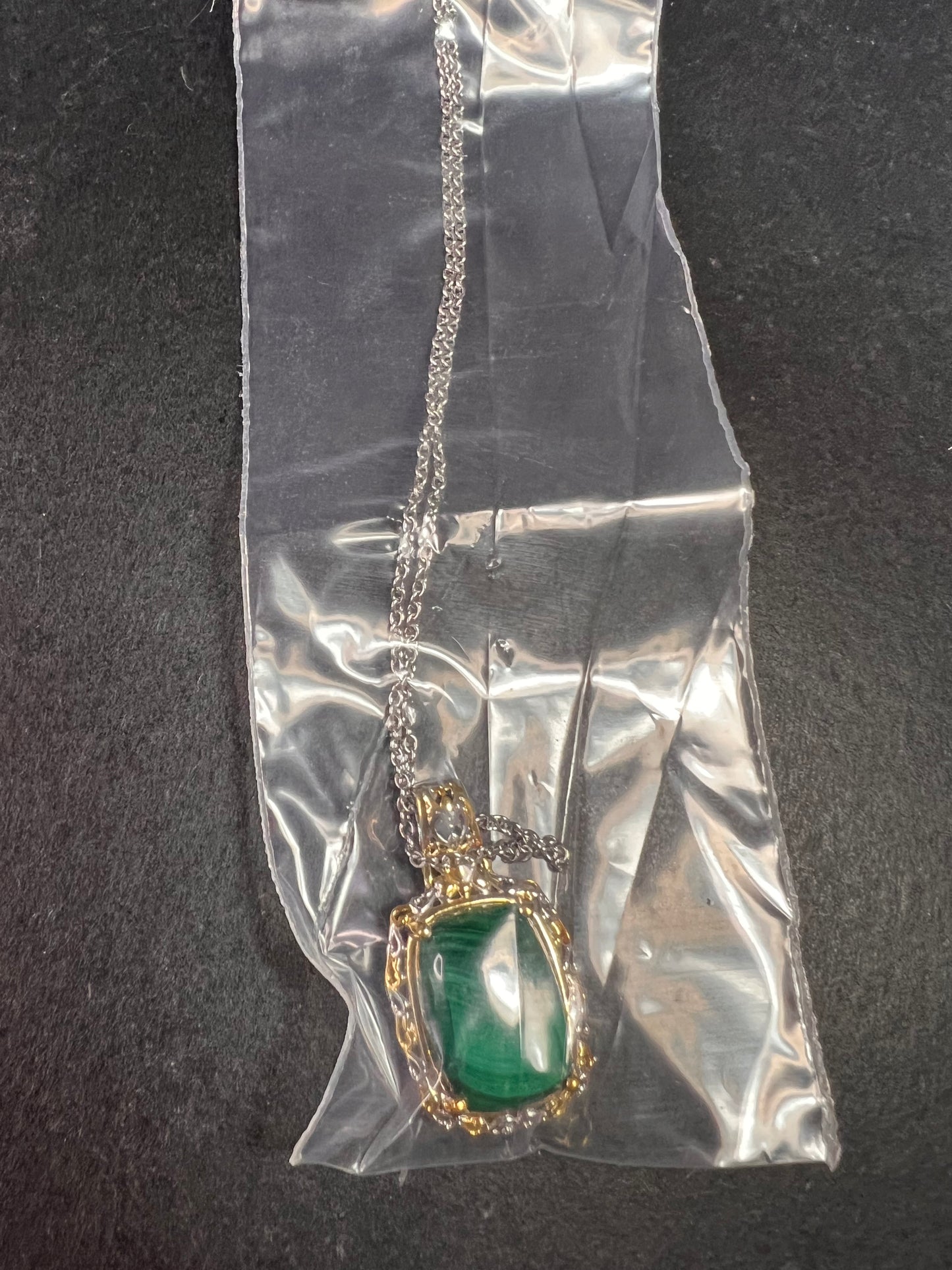 New Karis Platinum & 18K Gold Plated Malachite Pendant Necklace 20”