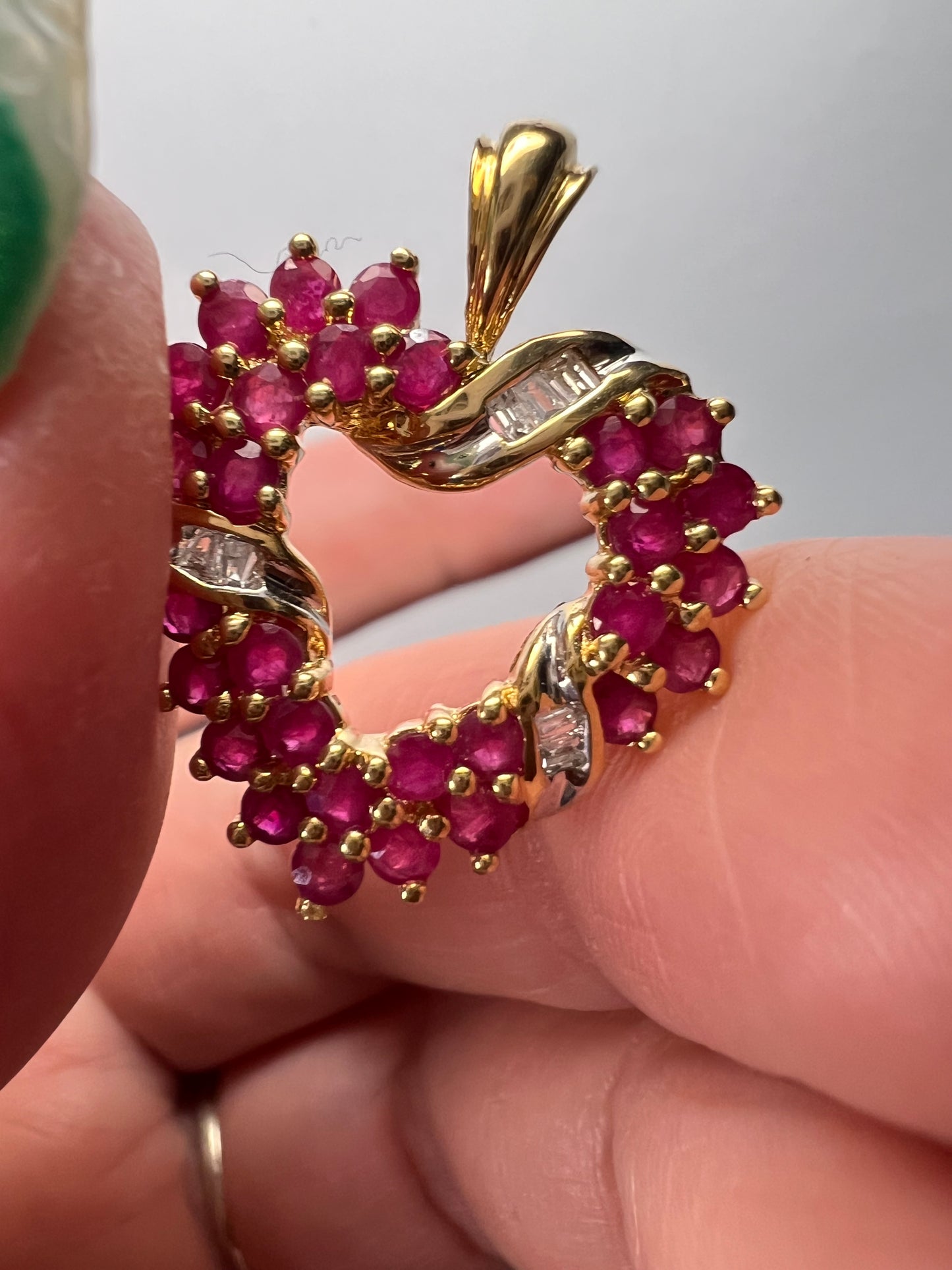 10k gold ruby and diamond heart pendant