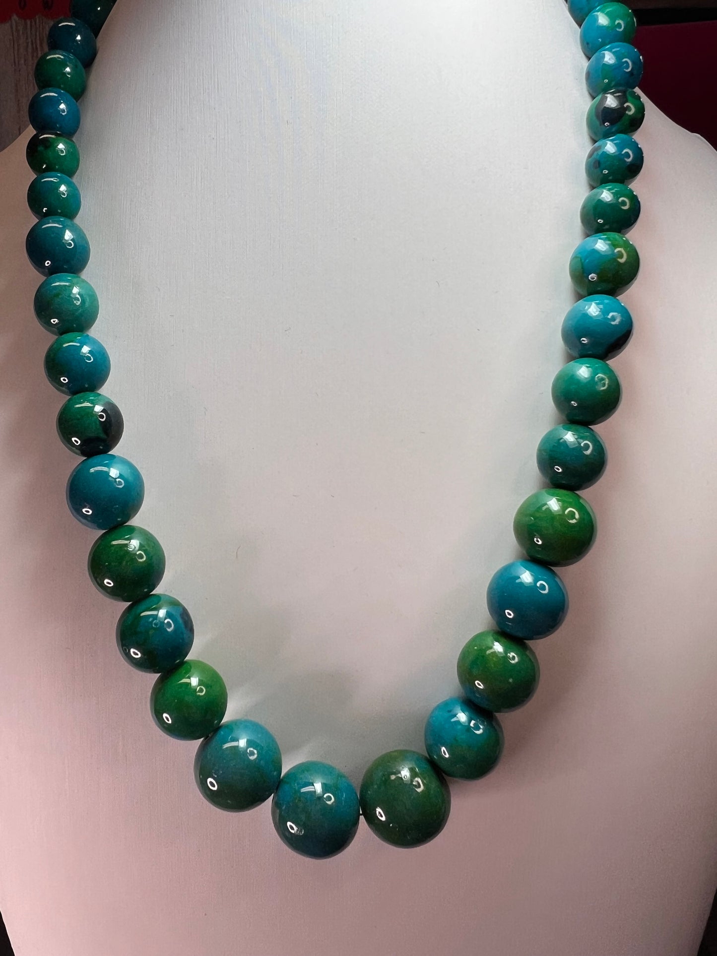 Chrysocolla beaded 20 inch necklace with sterling silver clasp *NEW*