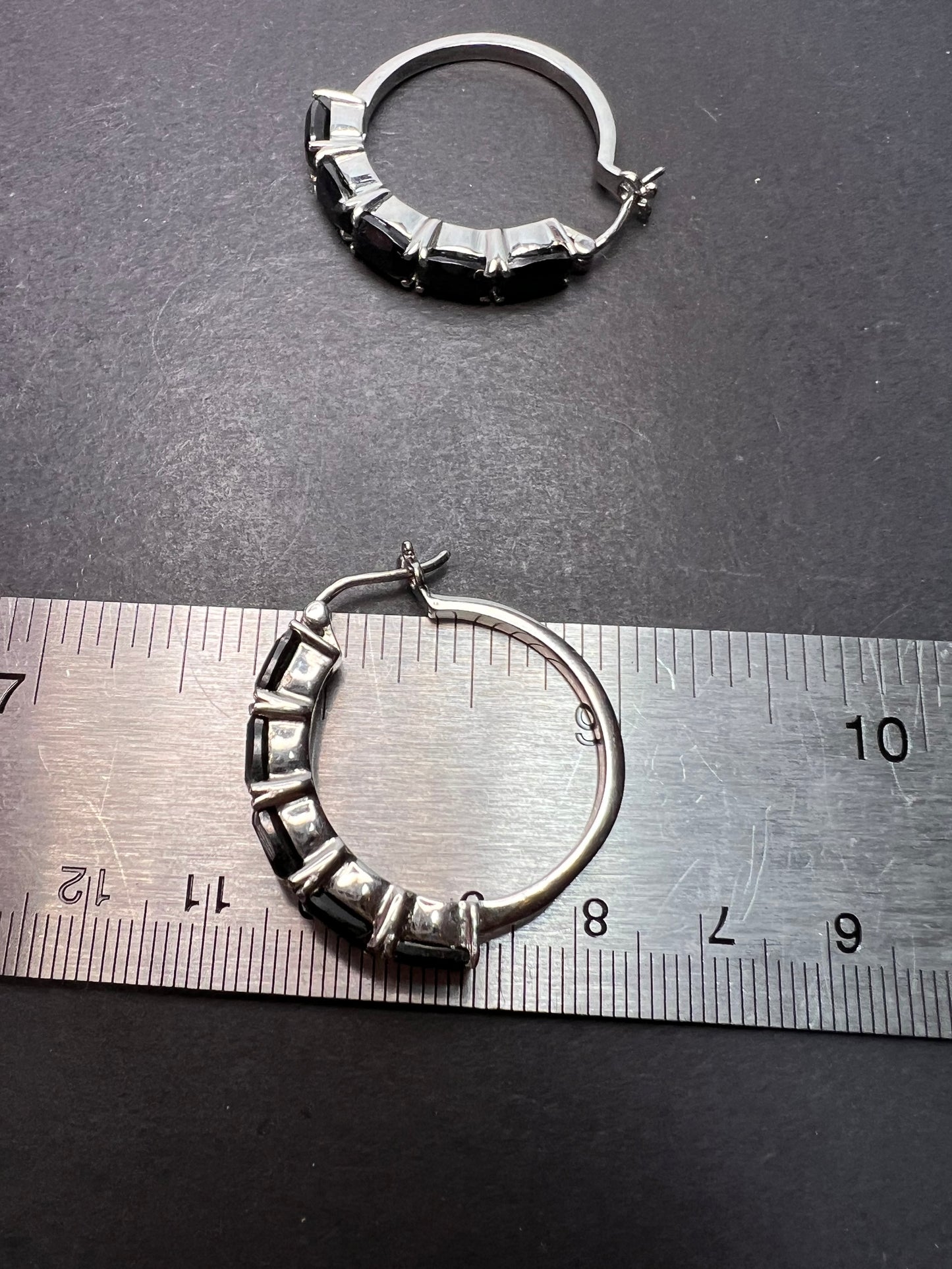 Thai black spinel stainless steel hoop earrings *NEW*