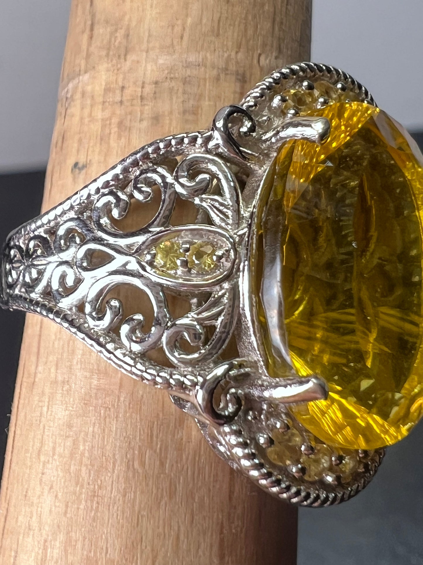 Big yellow topaz sterling silver ring size 9