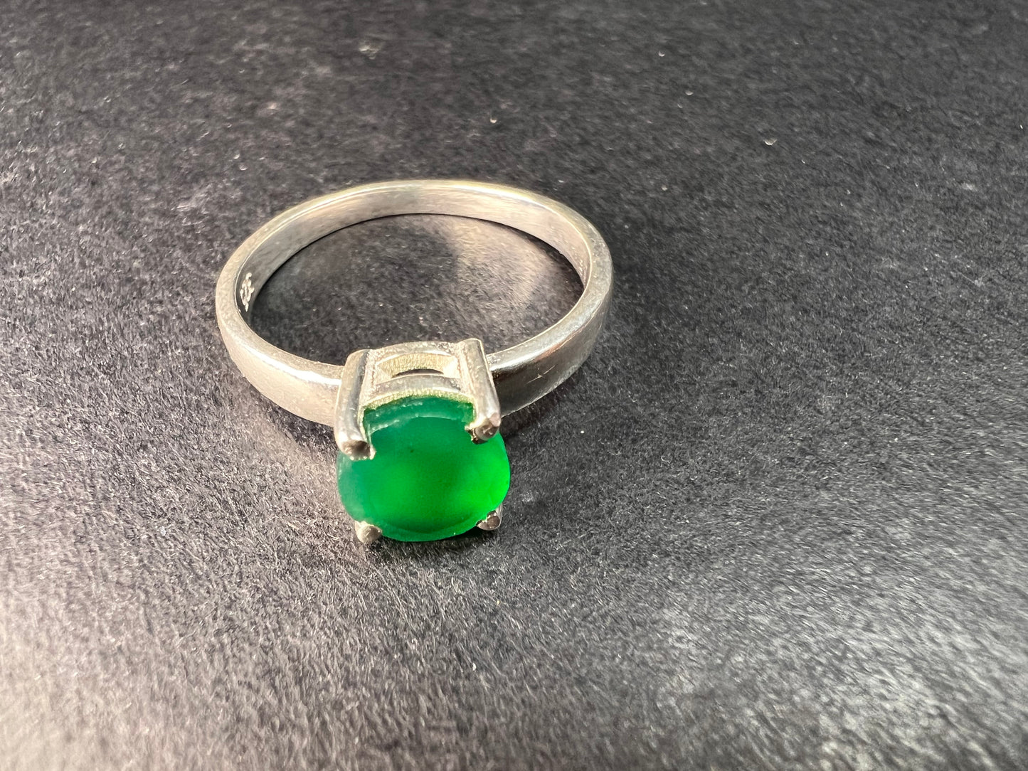 Green onyx sterling silver solitaire ring size 9