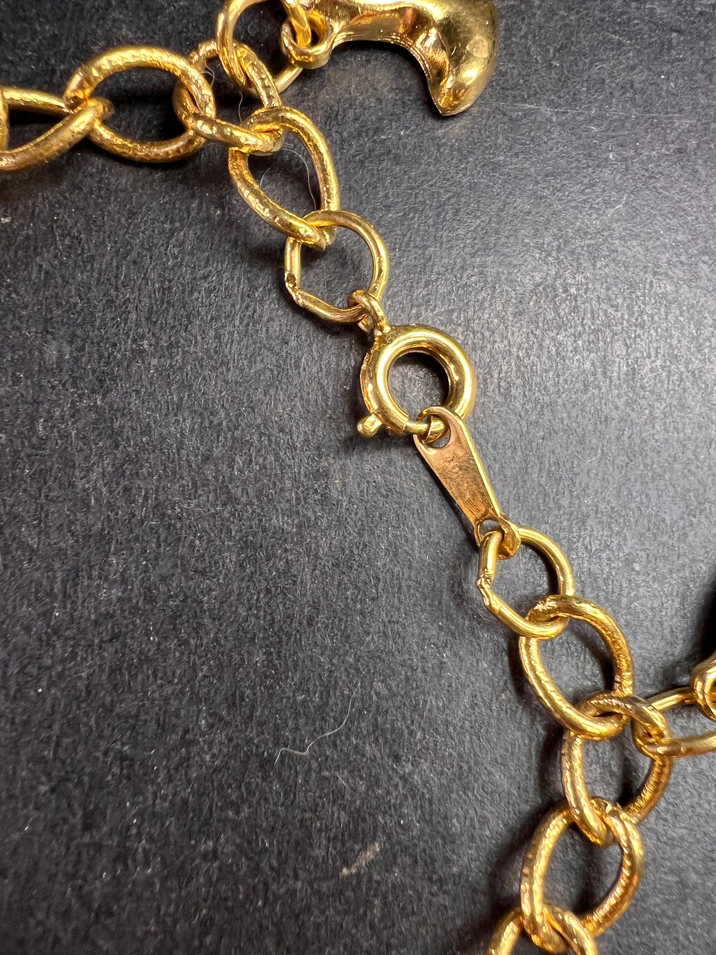 Vintage Disney Seven Dwarfs Gold Tone Charm Bracelet 6.5”