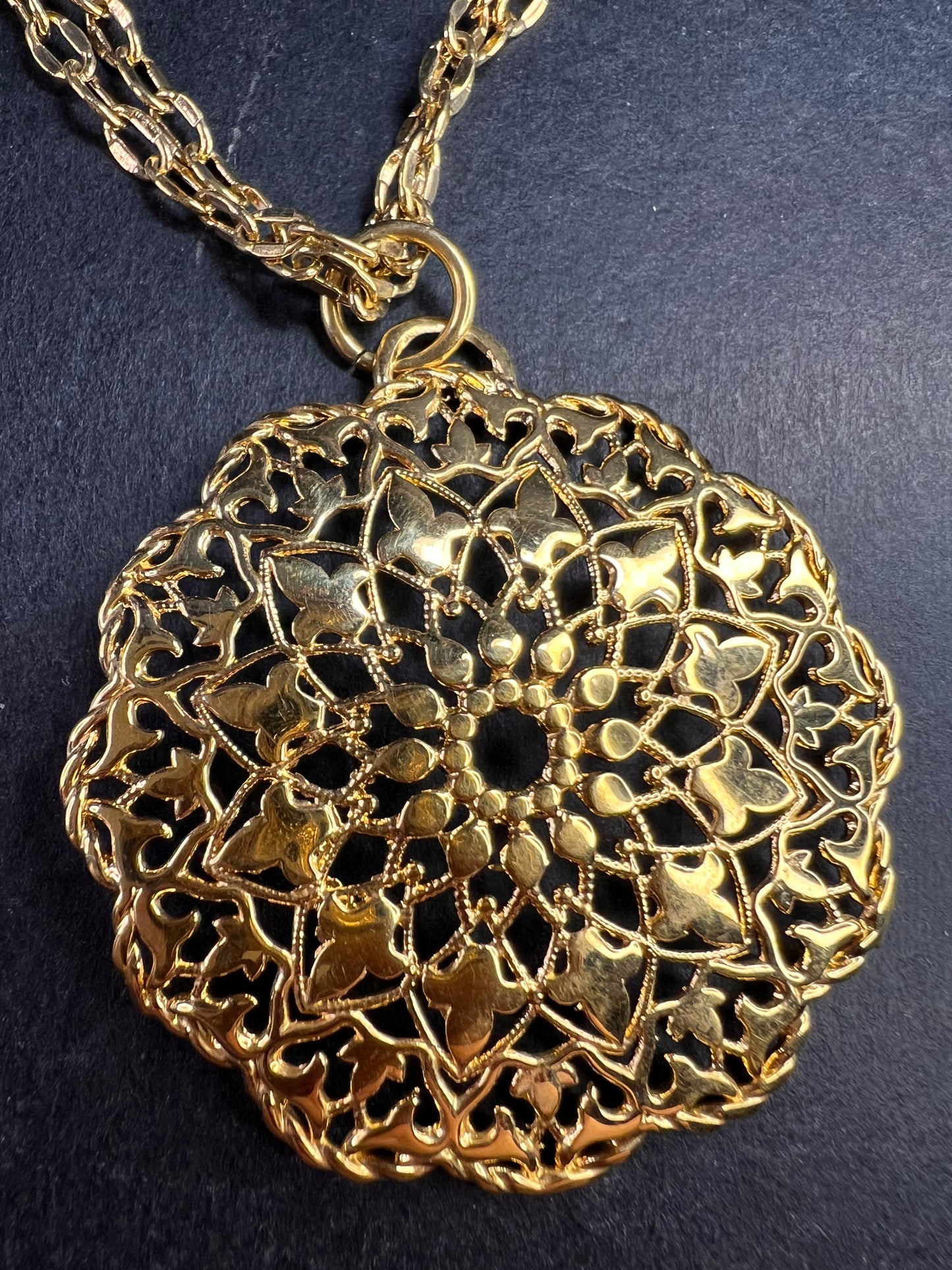 Dolce Vita Medallion Pendant Necklace 2 Strand Italy Gold Plate