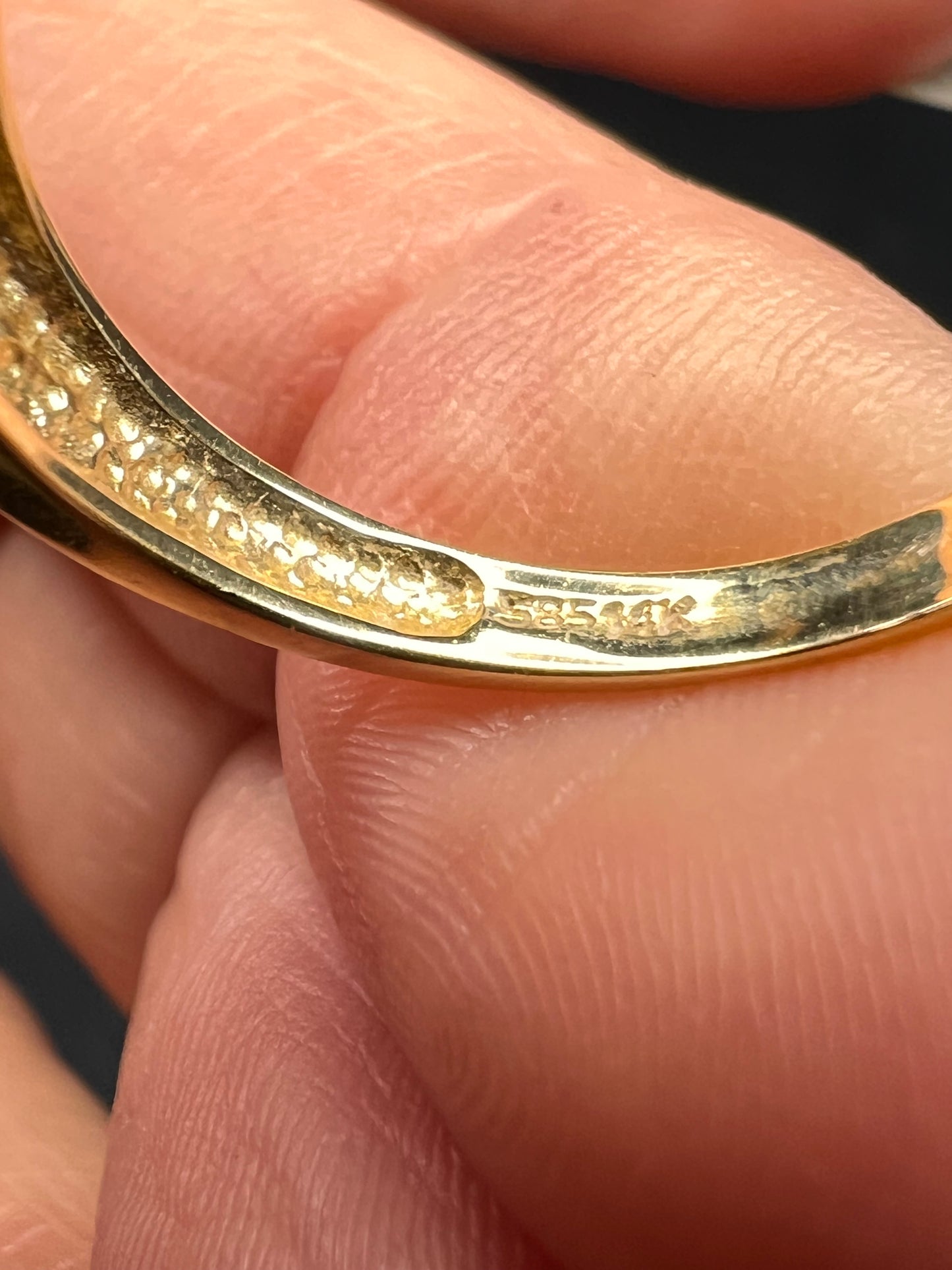 Vintage Ross-Simons 14K Yellow Gold Trillion Cut Amethyst Three-Stone Ring – Modernist Design, Size 7