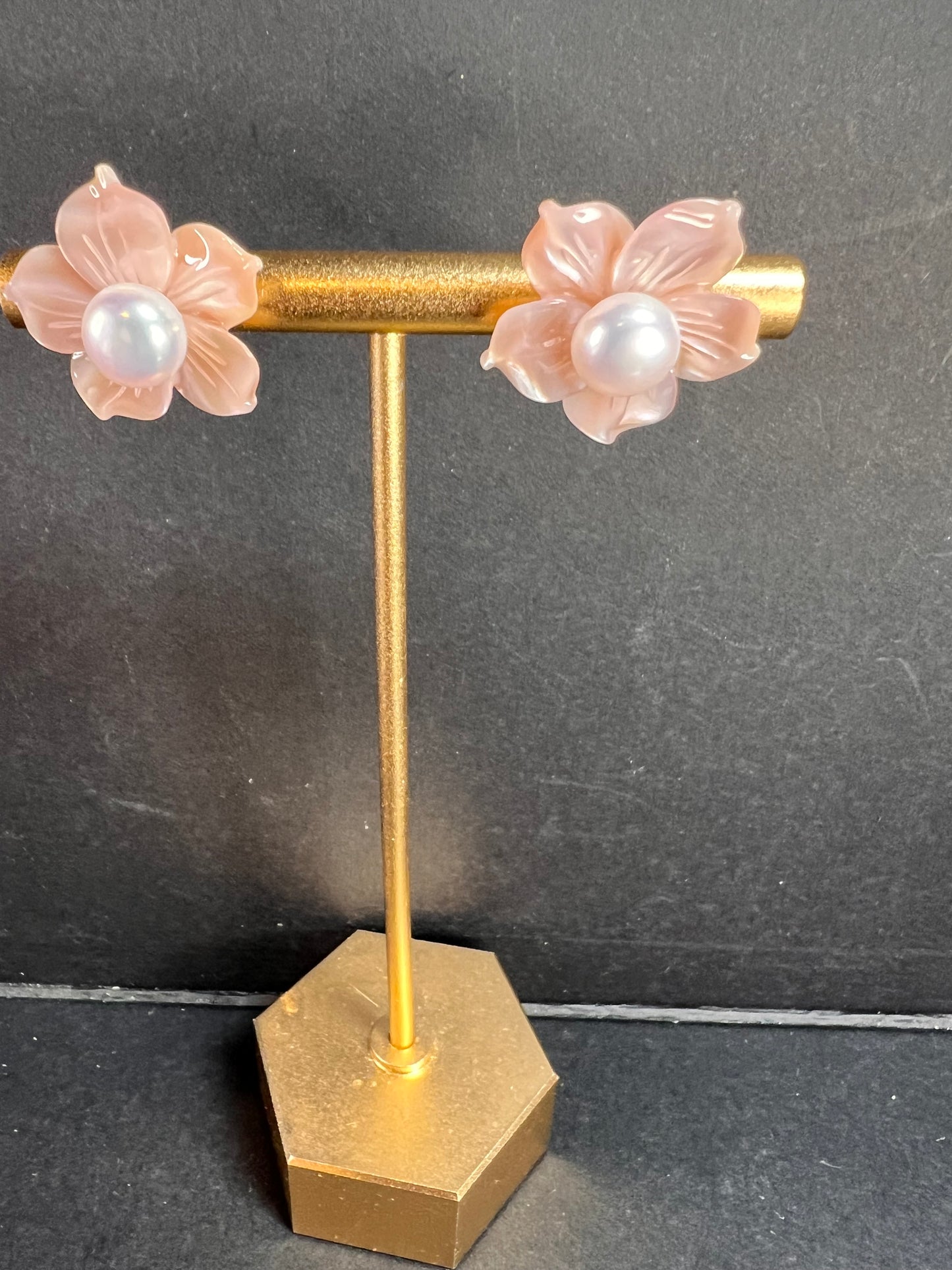 Vintage dead stock set of mother of pearl plumeria stud earrings in sterling silver