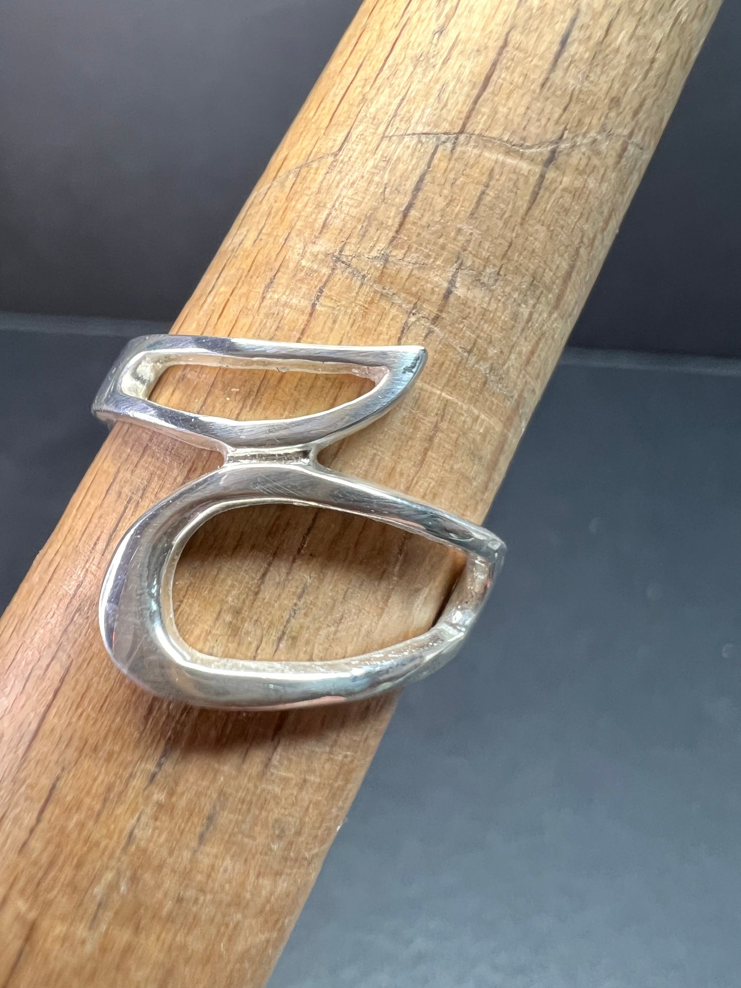 Sterling Silver Open Loop Modernist Ring Size 7.5