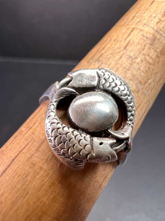 Vintage Sterling Pisces Koi Ouroboros Ring Size 8.75 Dead Stock