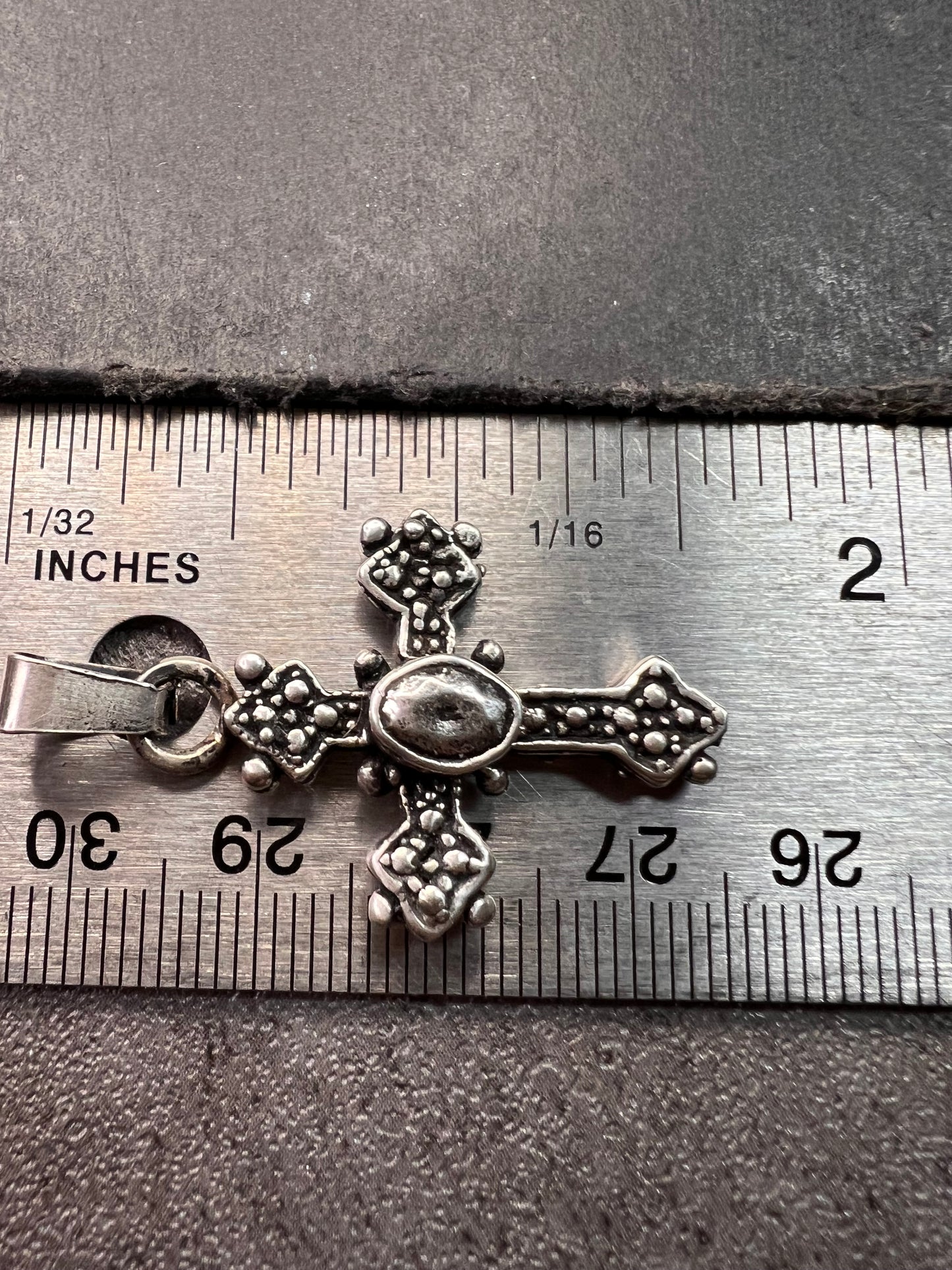 Vintage Sterling Silver Ornate Cross Pendant 4.27g