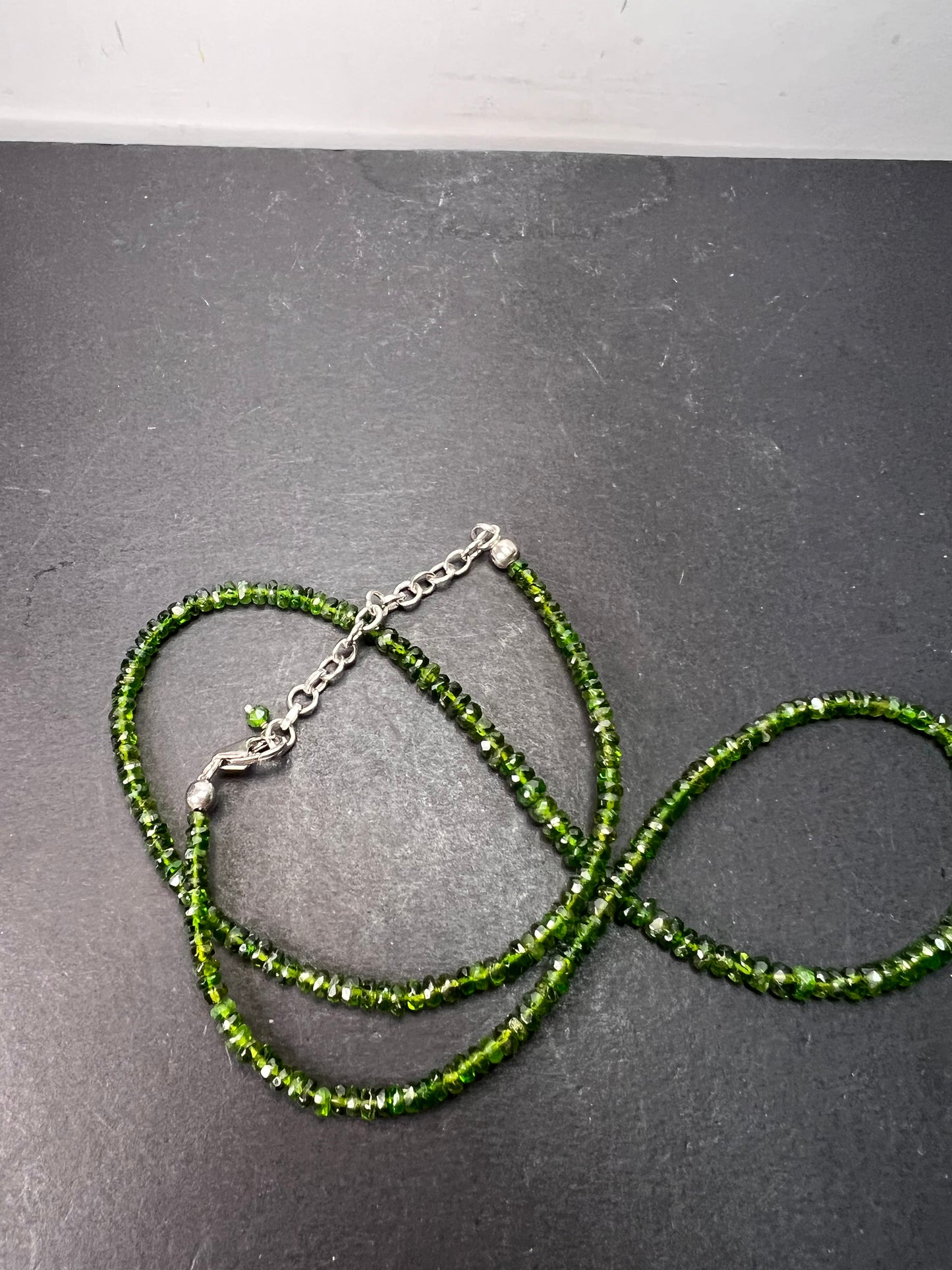 Chrome diopside faceted rondelle necklace