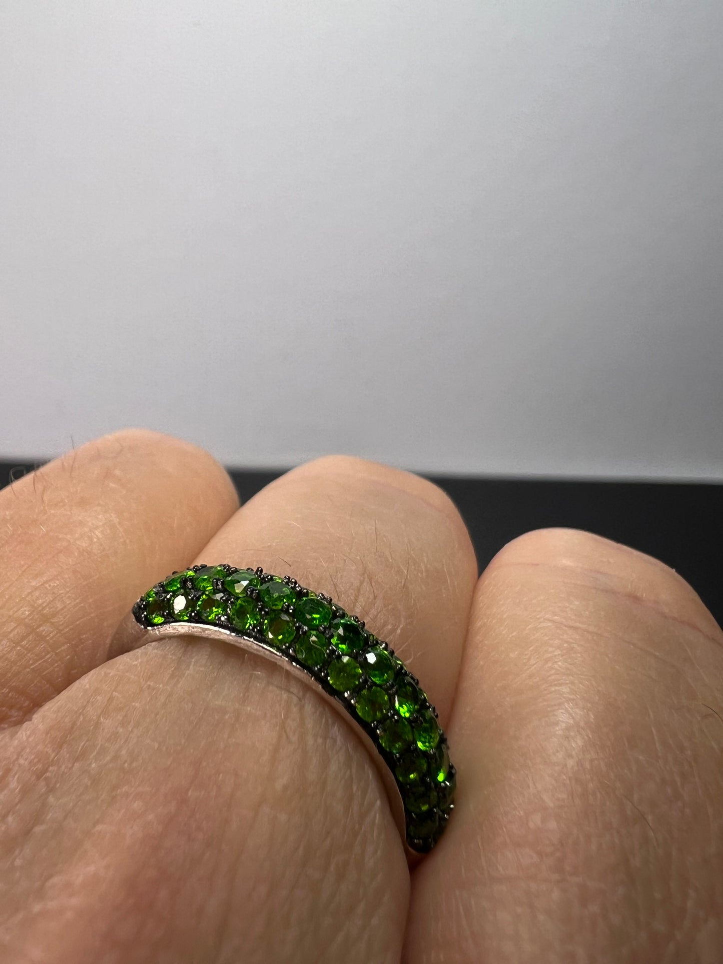 Green Chrome Diopside Rhodium Over Sterling Silver Ring 1.18ctw size 9