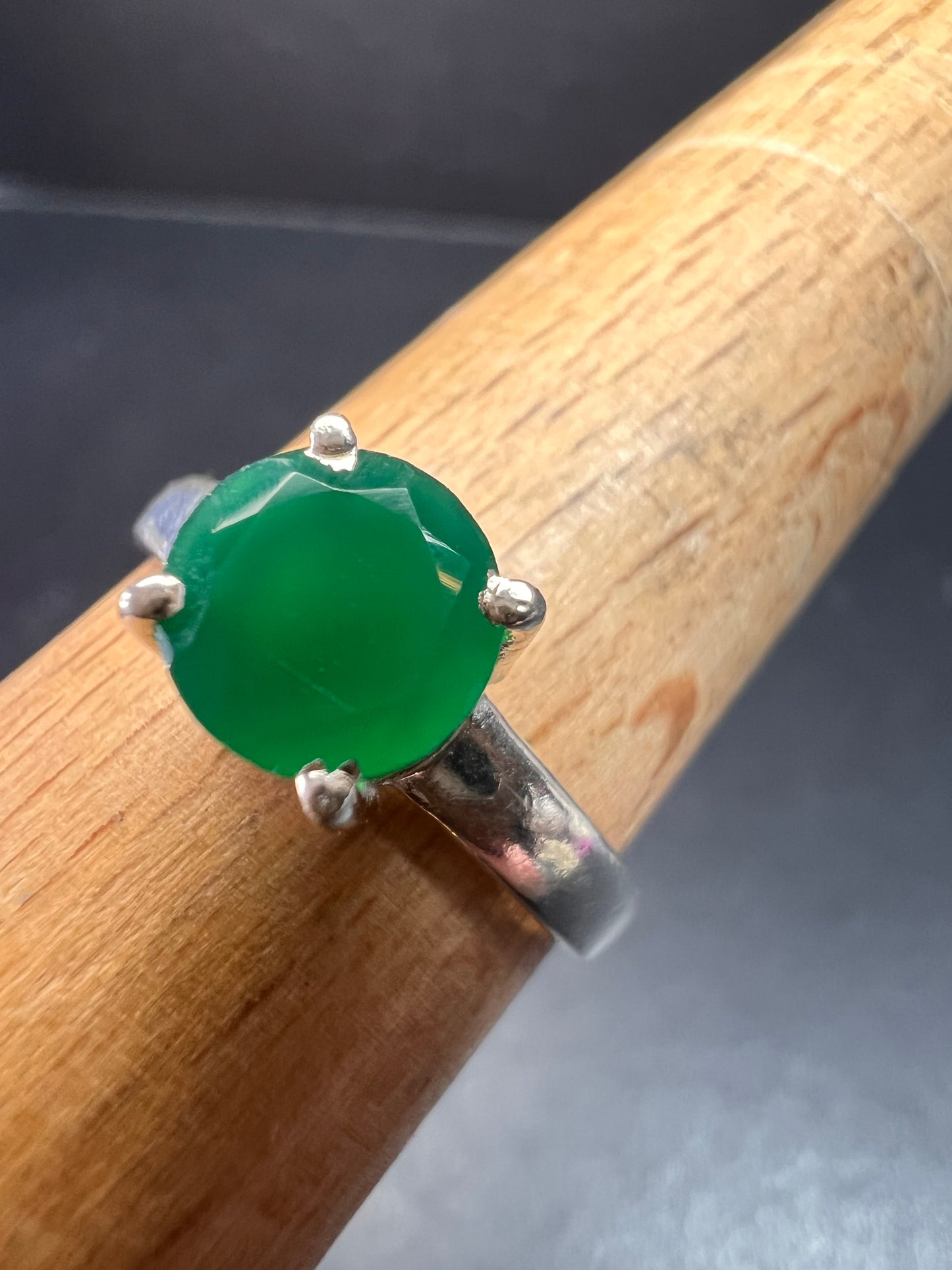Green onyx sterling silver solitaire ring size 9