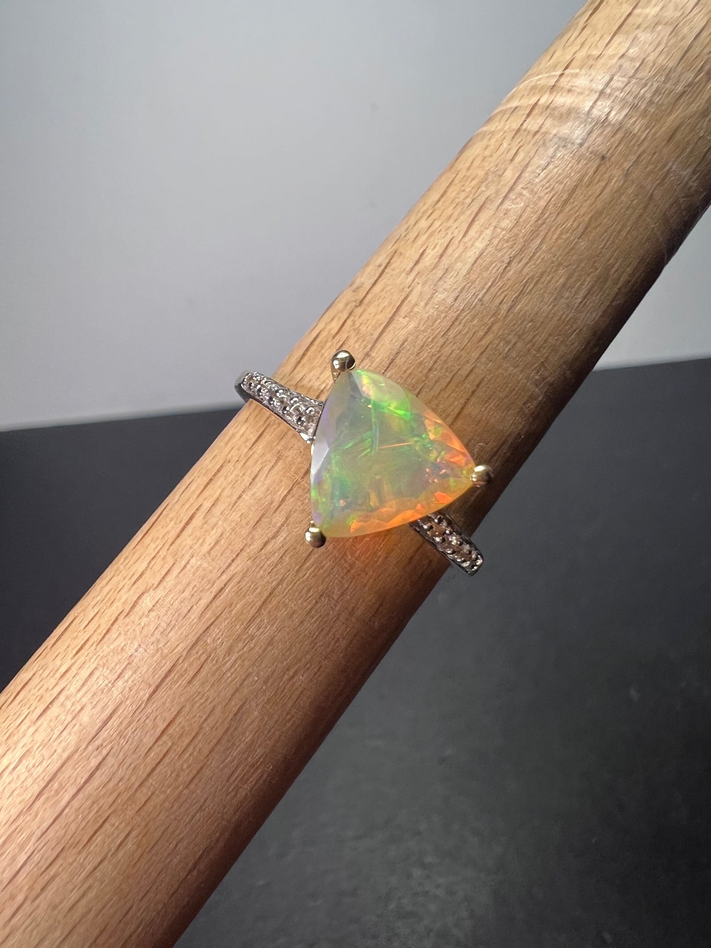 10k gold trilliant cut Ethiopian opal ring size 9