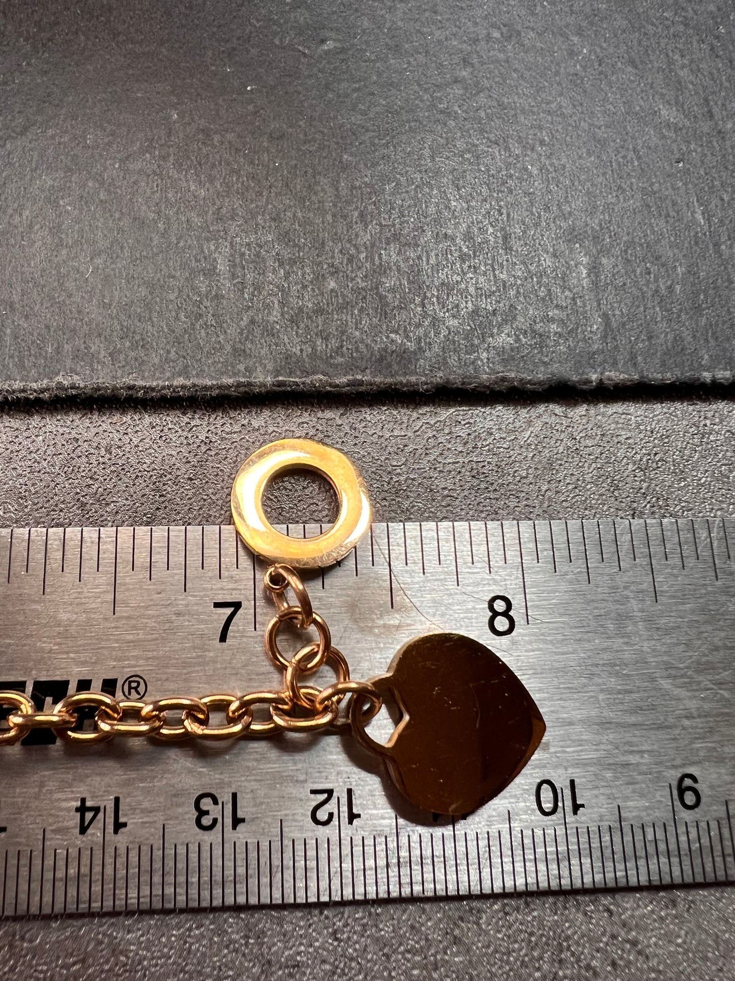 Rose Gold Tone Oval Link Toggle Bracelet Heart Charm 7” Pre-Owned