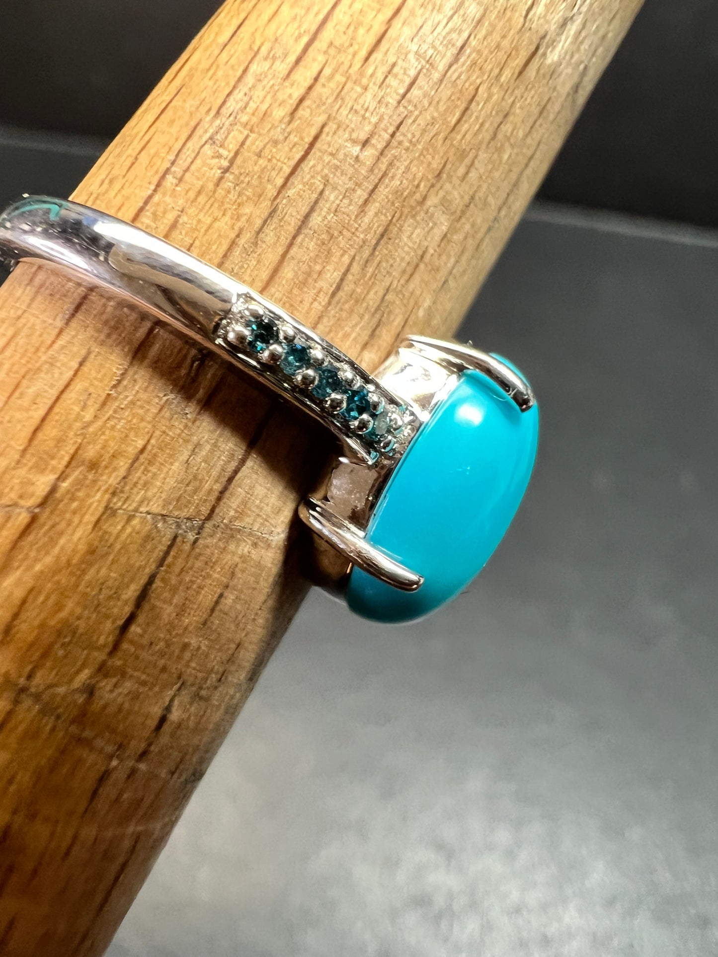 Sterling Silver Turquoise Ring with Blue Diamond Accents Size 6