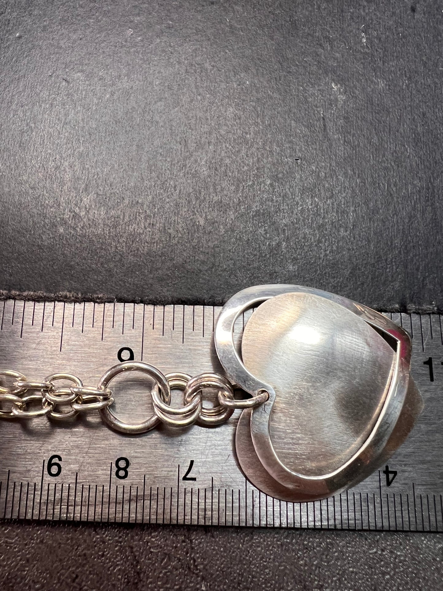 Vintage sterling silver heart framed pendant and chain necklace