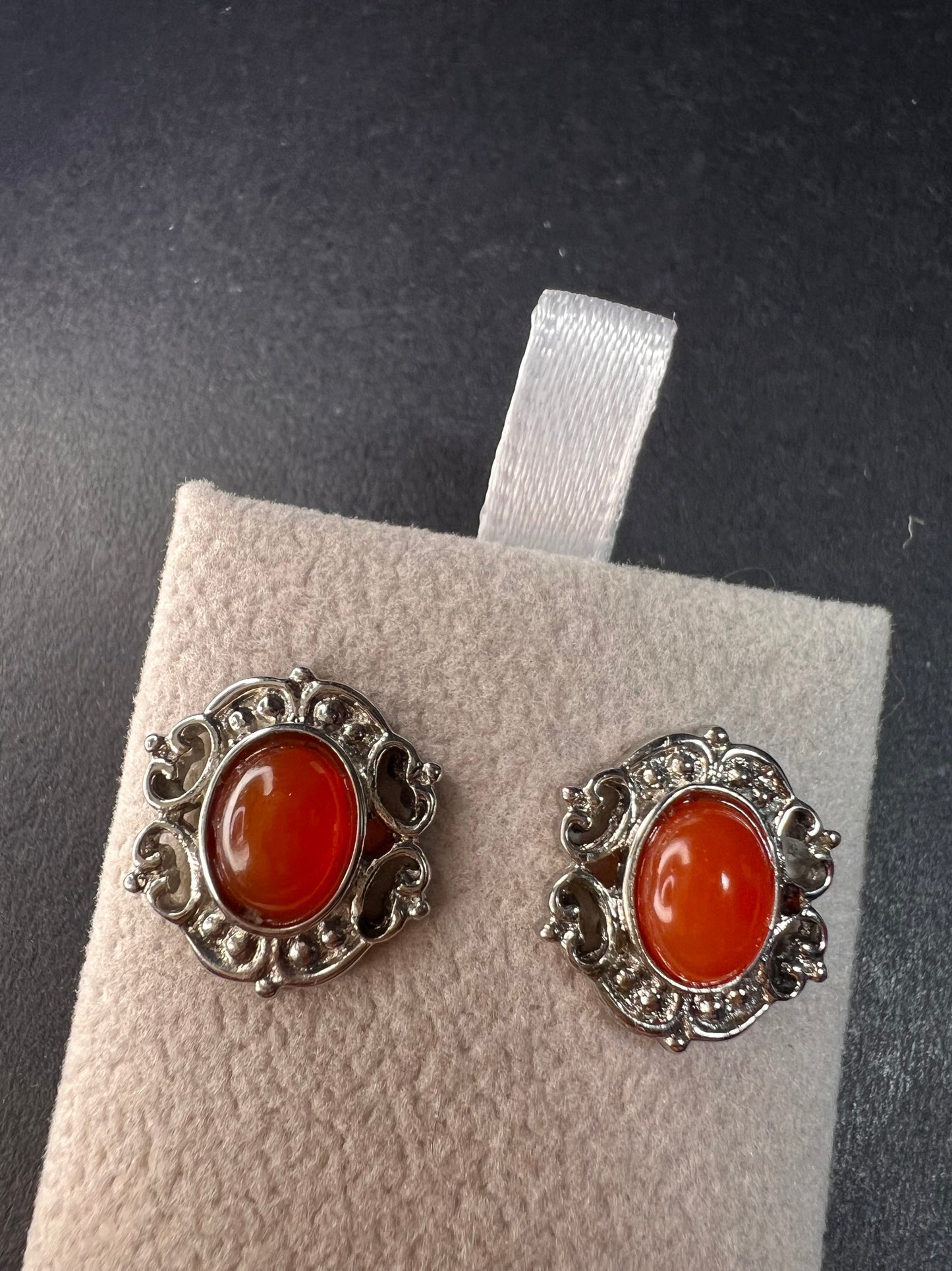 Carnelian stainless steel stud earrings