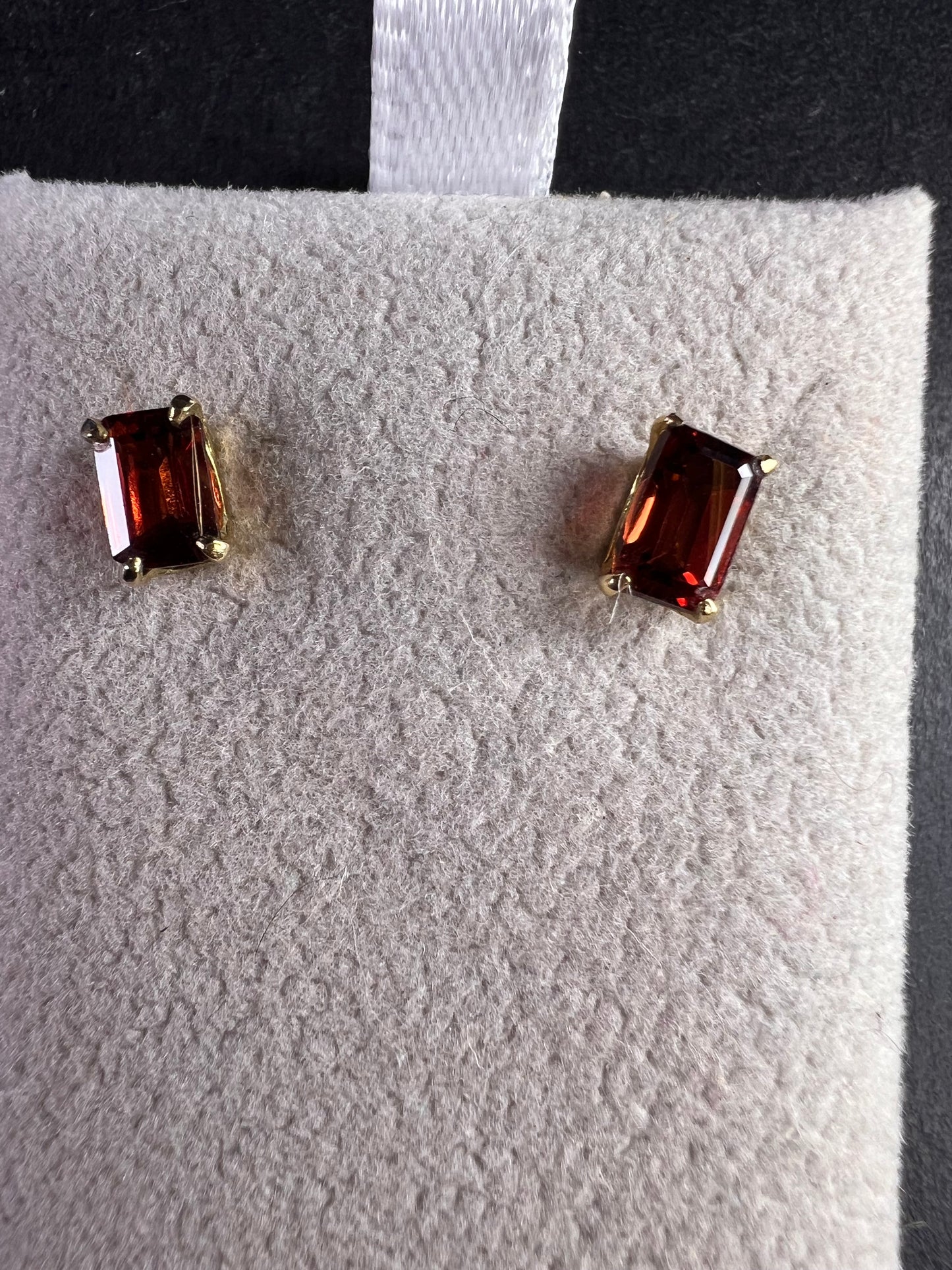 14k Gold Emerald-Cut Garnet Stud Earrings