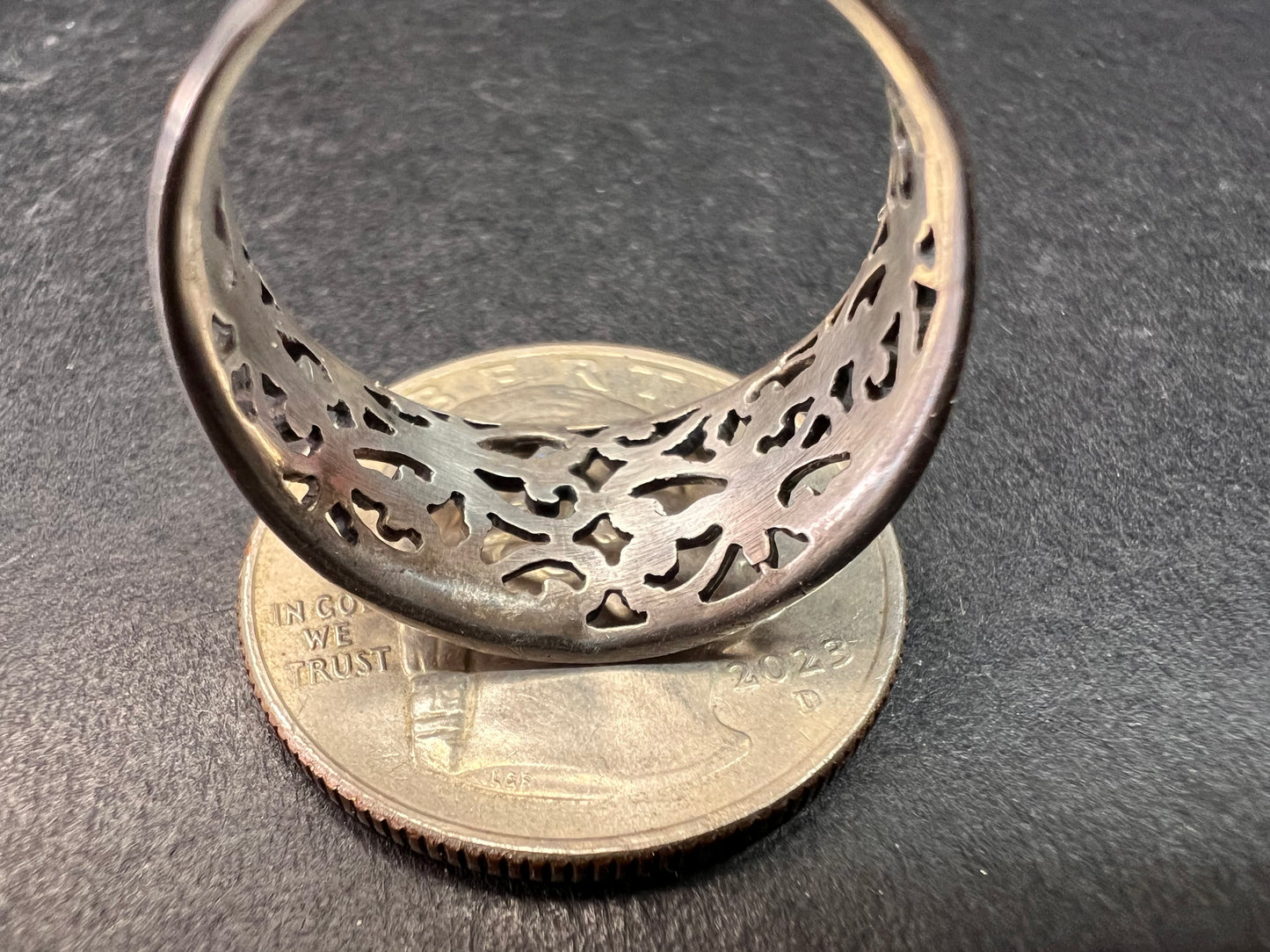 Vintage Sterling Silver Scrollwork Delicate Design Ring Size 8