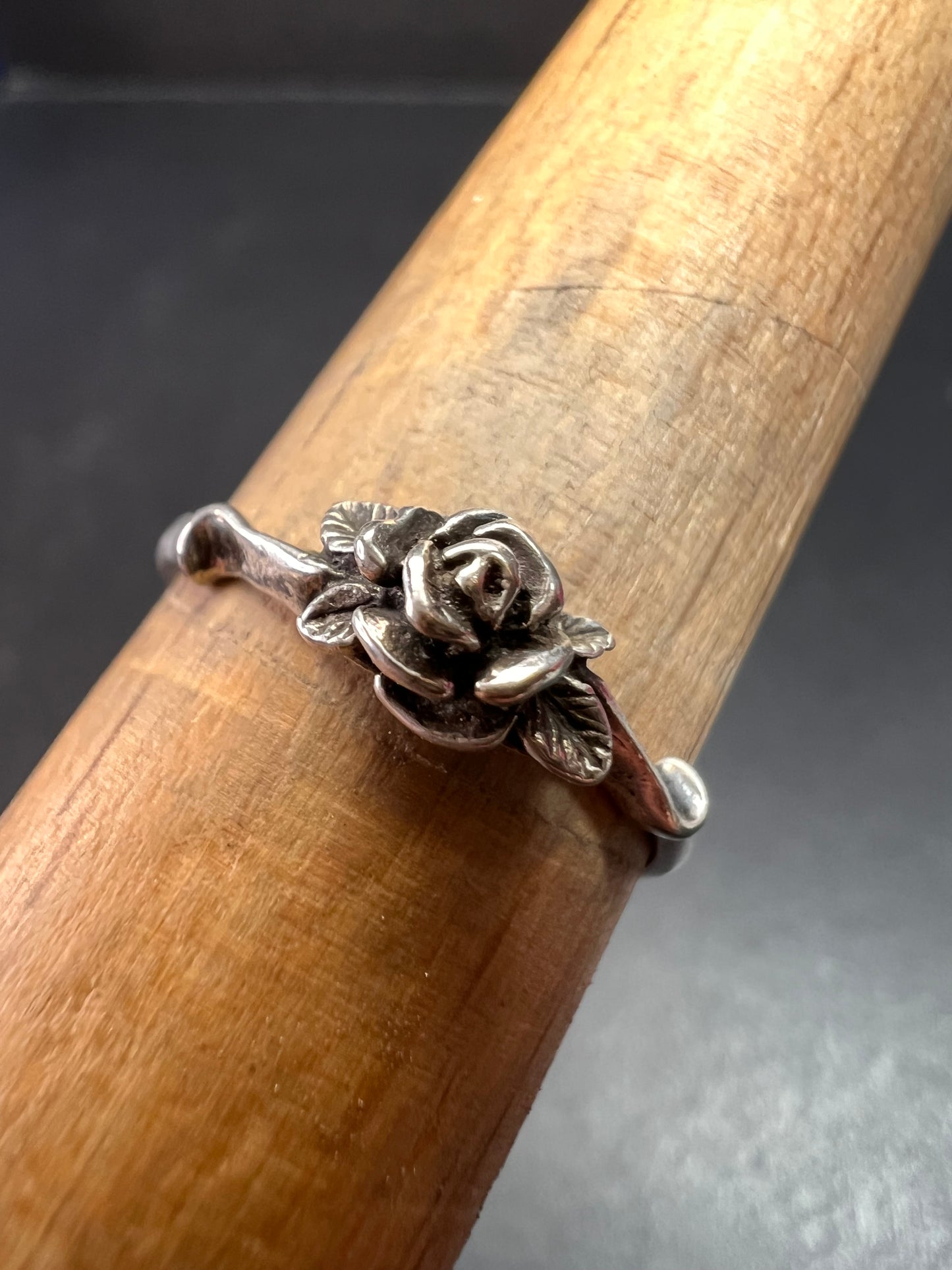Vintage sterling silver rose ring size 7
