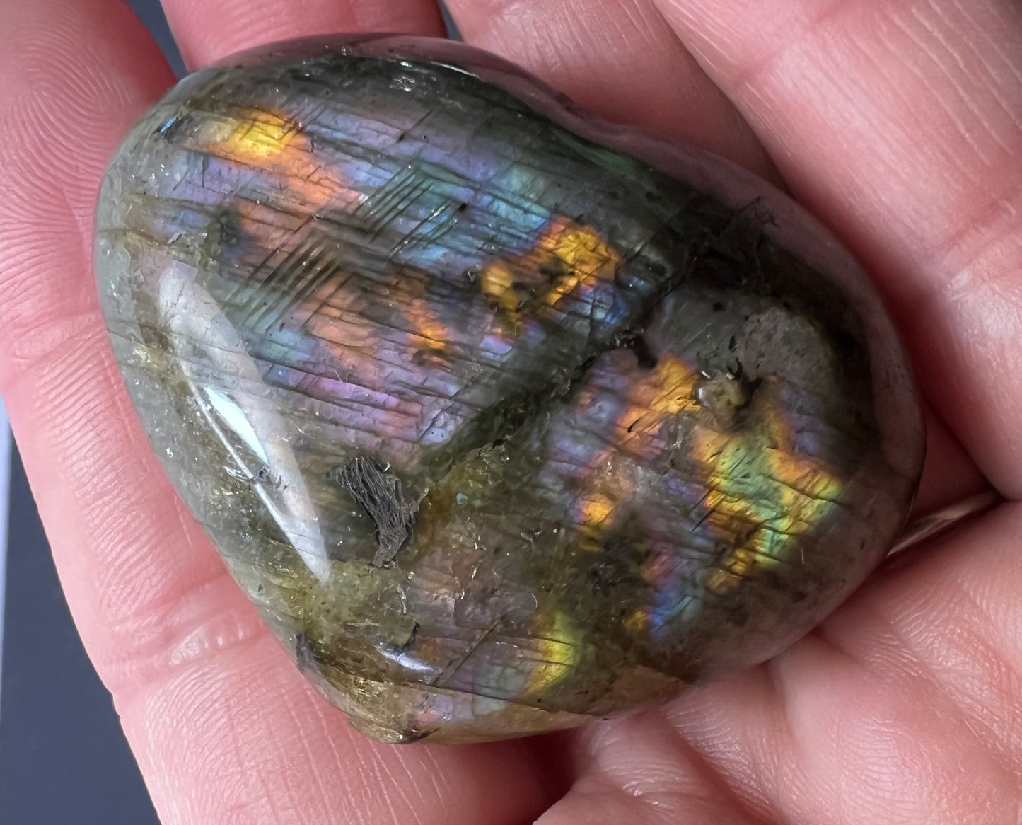 Labradorite heart with pink purple flash