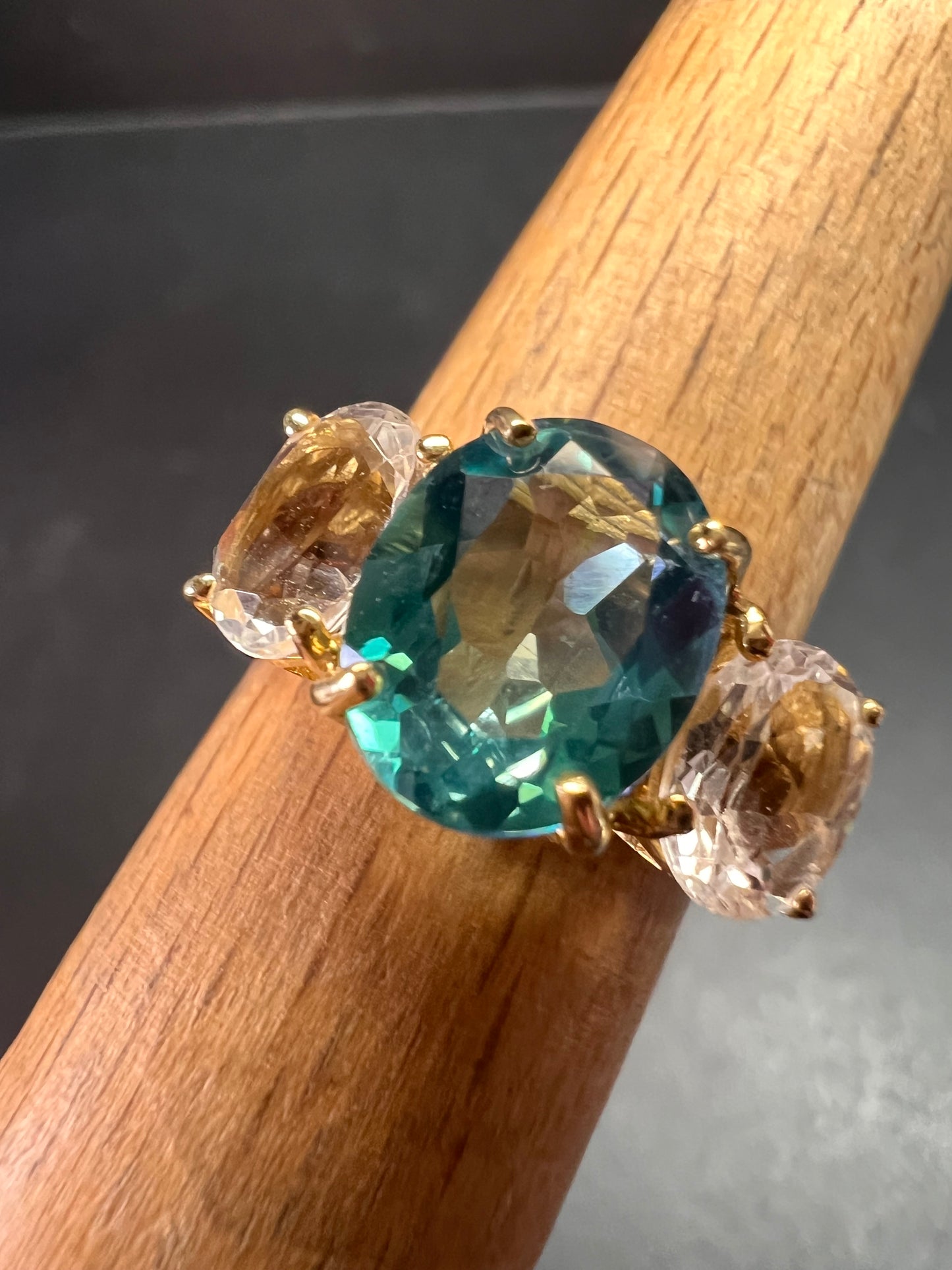Vintage 10K Yellow Gold Blue Topaz & White Topaz Three-Stone Ring – Size 7