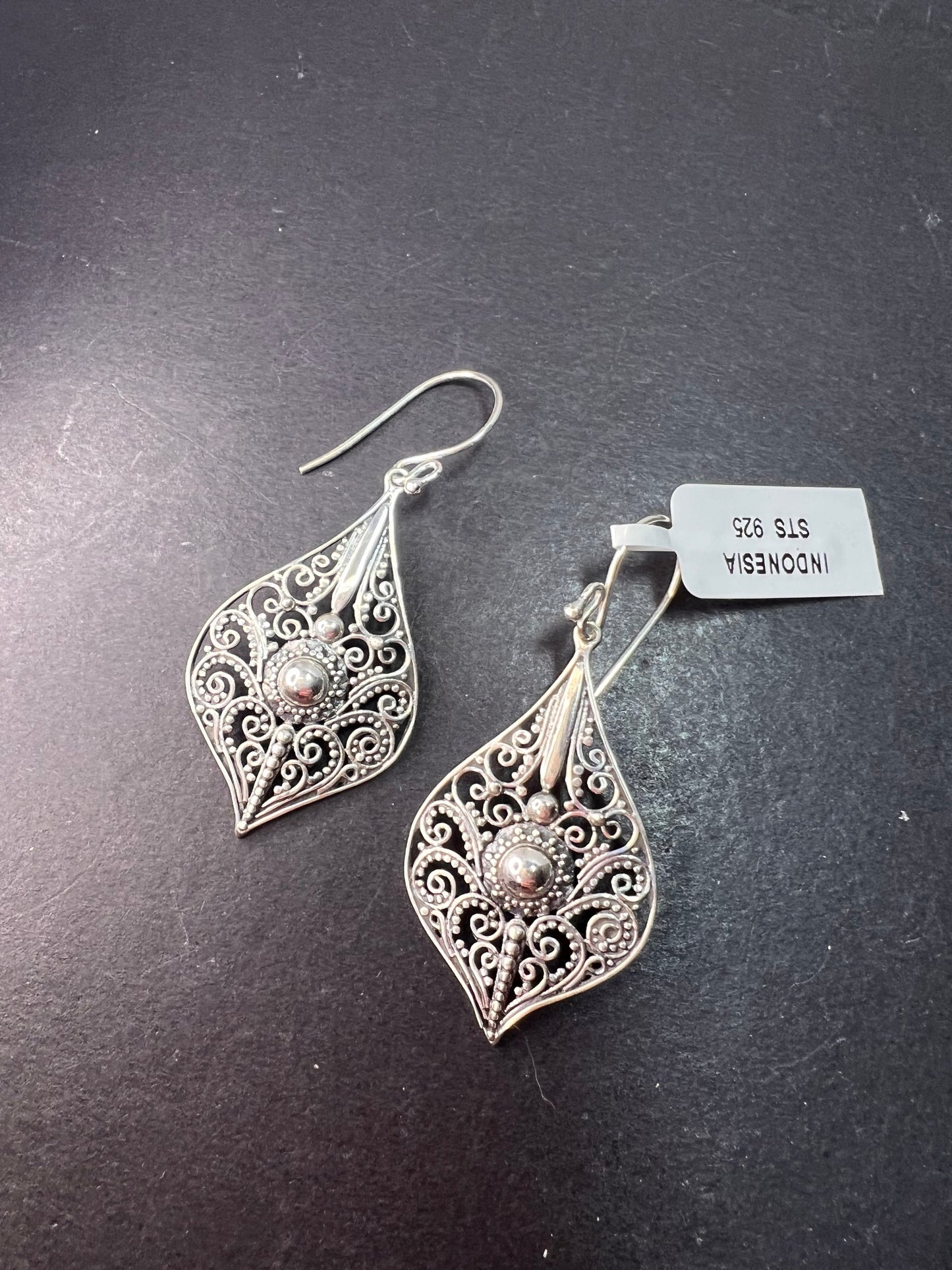 Bali sterling silver ornate dangle earrings