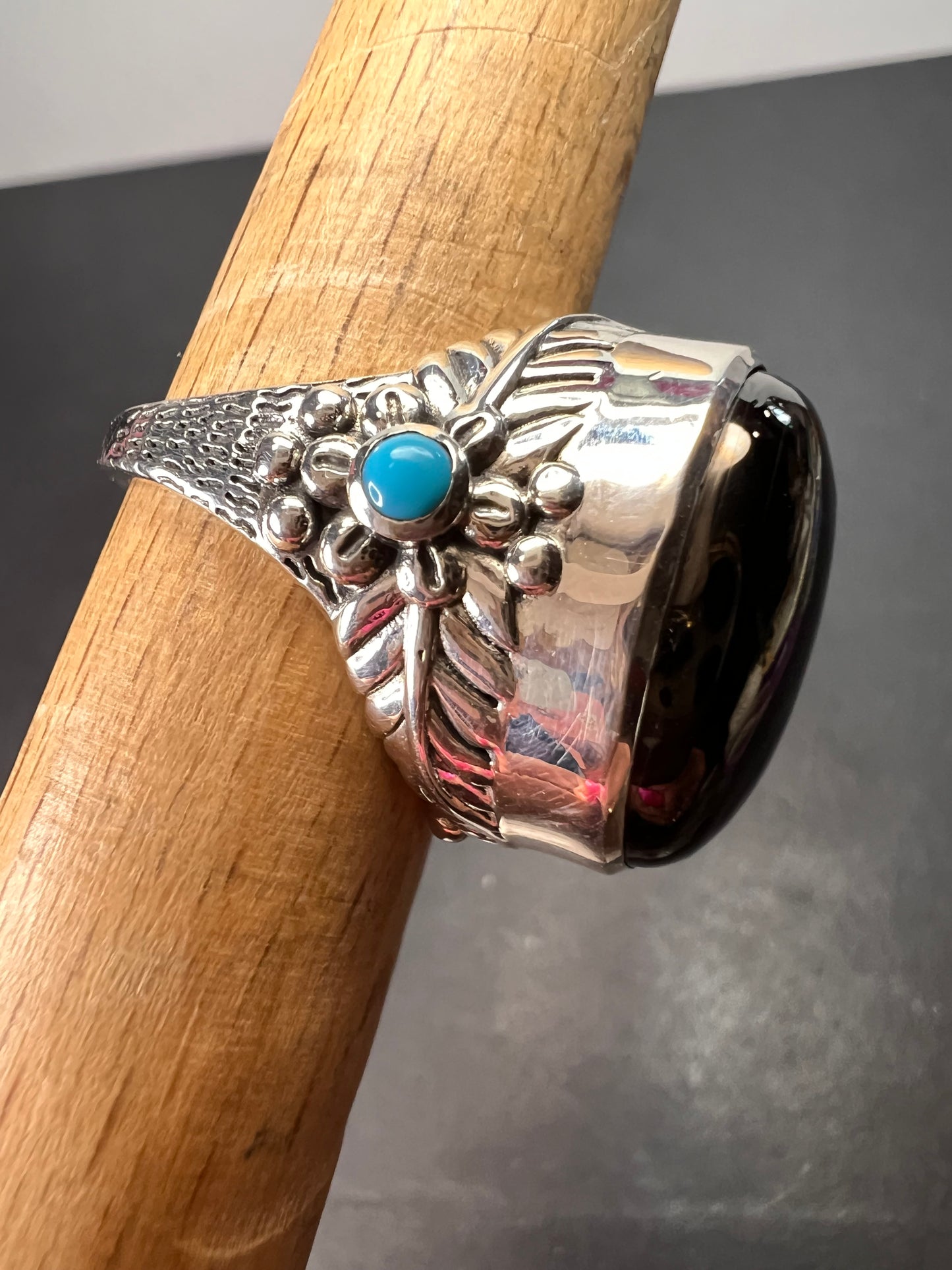 Elite shungite and sleeping beauty turquoise southwest style feather ring in sterling silver size 7 *NEW*