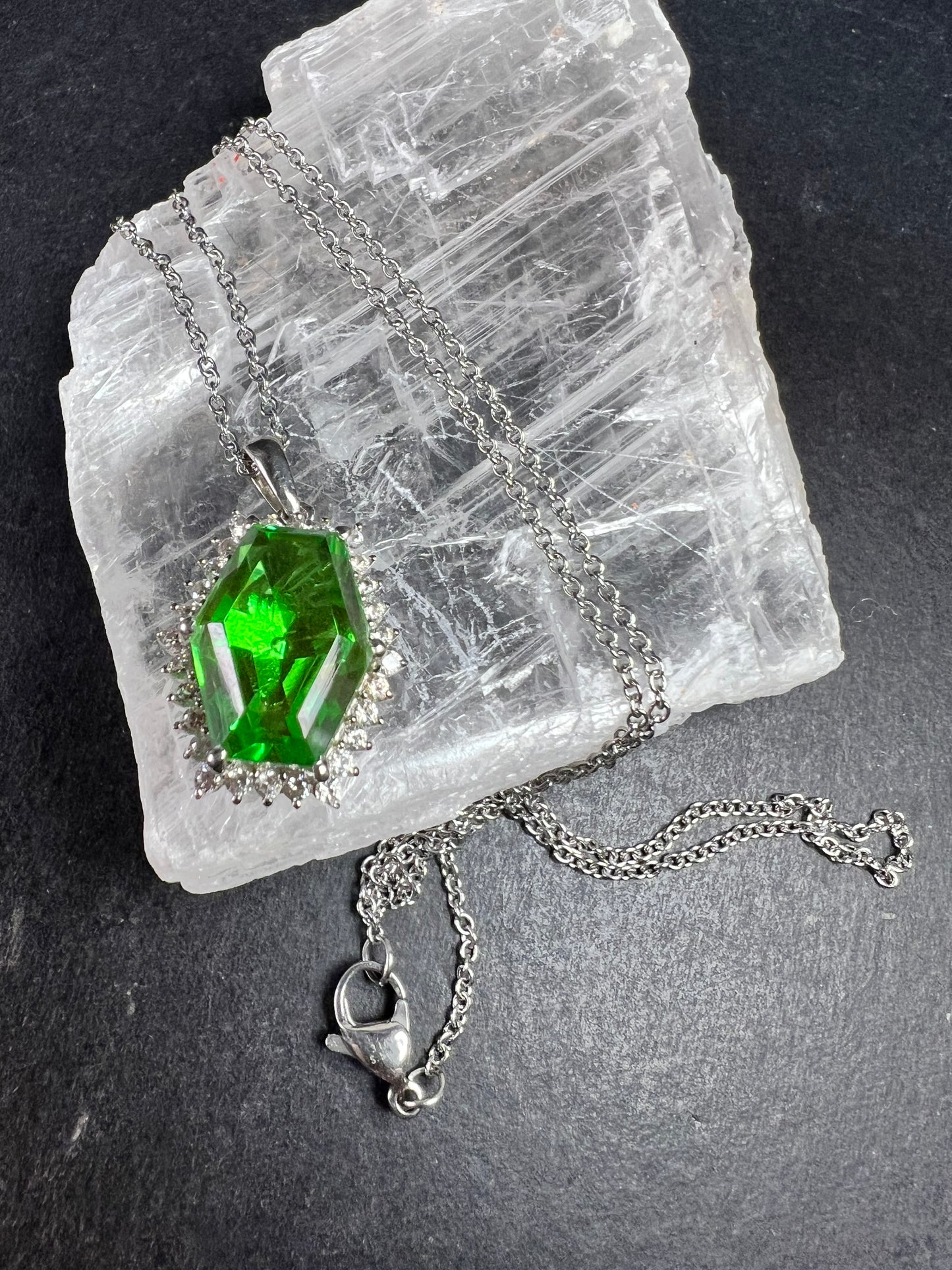 NEW Chartreuse Quartz & White Zircon Pendant Necklace 20” 16.15ctw