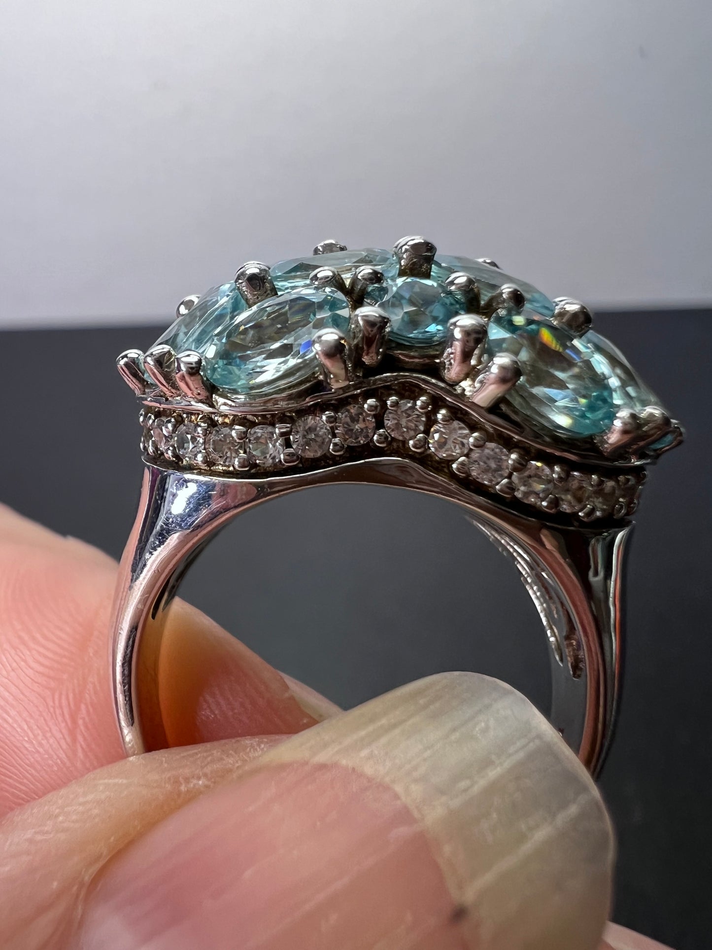 Blue topaz sterling silver cluster statement ring size 9