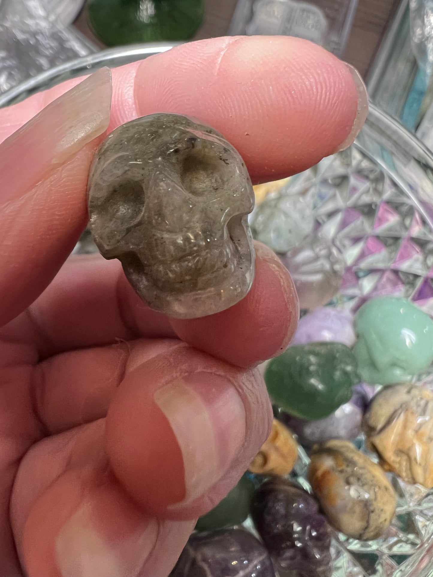 Mini crystal skulls