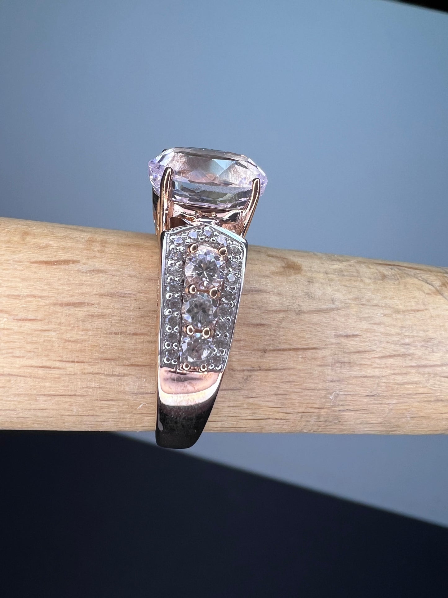 Kunzite and white topaz 18k rose gold over sterling silver ring size 9