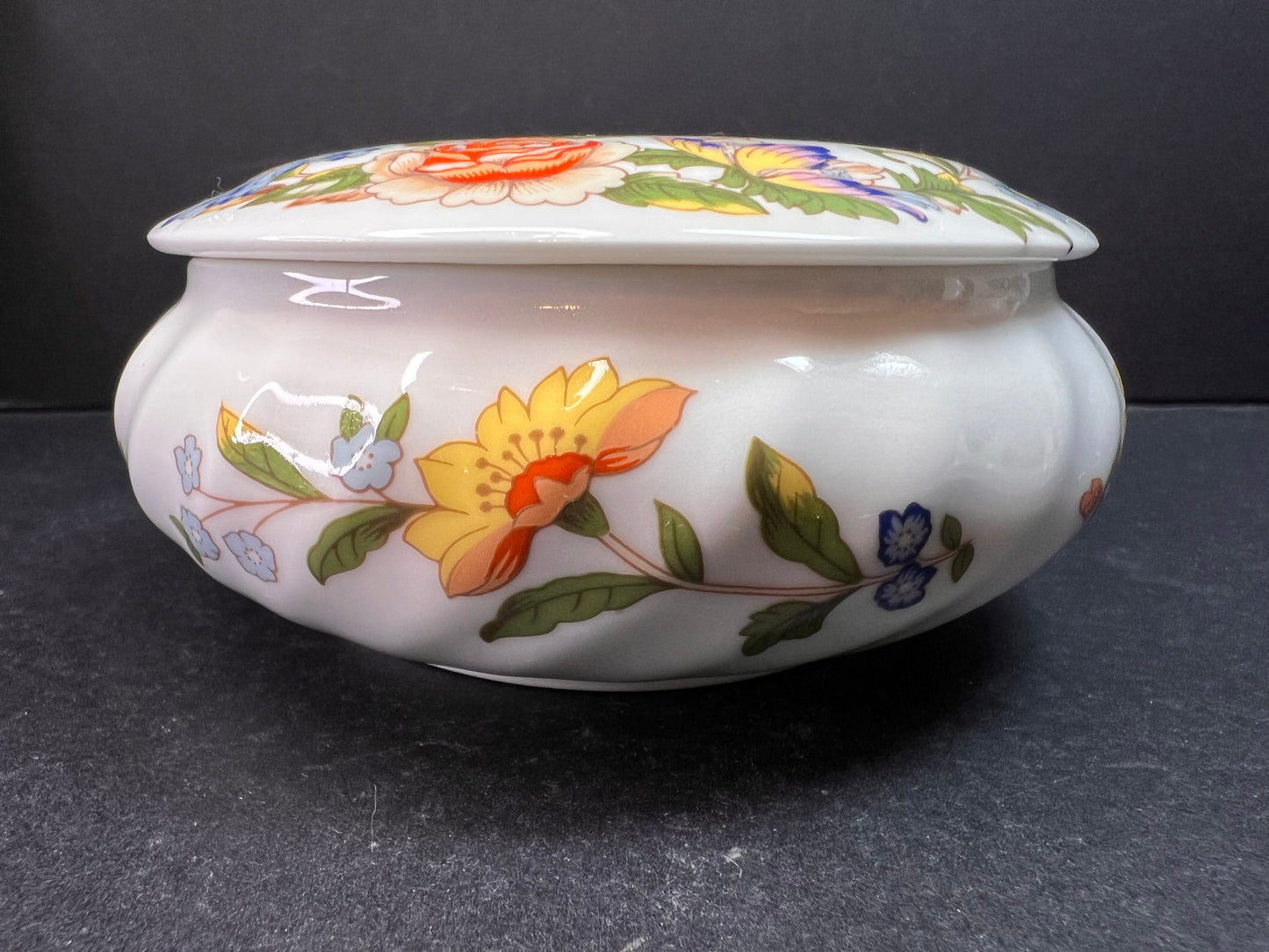 Aynsley Cottage Garden Trinket Box Fine Bone China Made in England