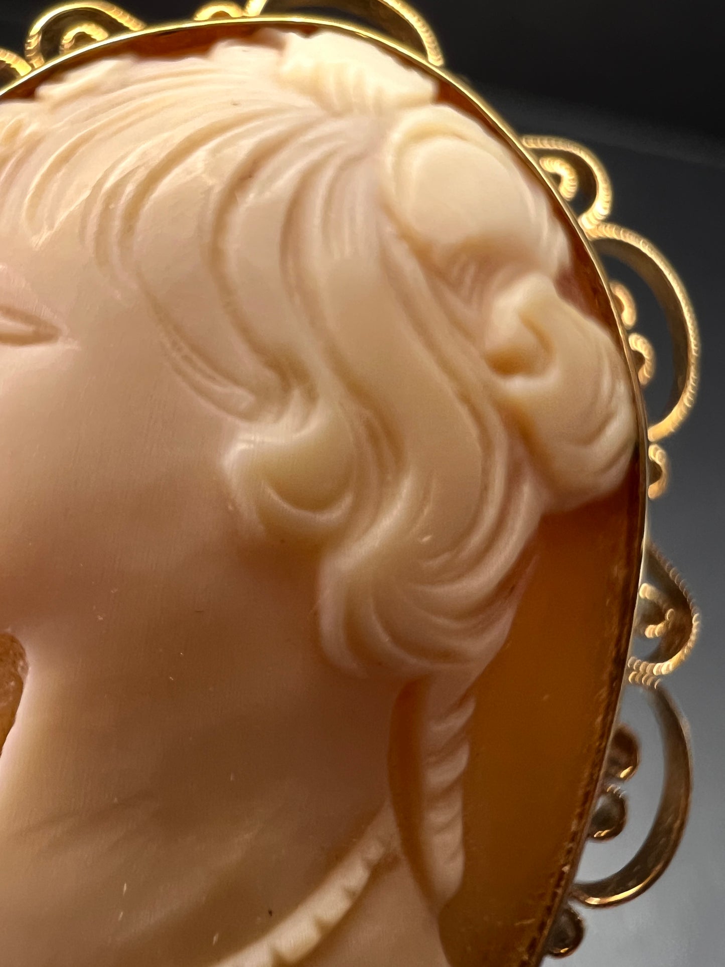 Vintage 1960s Hand Carved Shell Cameo Brooch Pendant – 12K Gold Filled Filigree Frame – 2” x 1.5”