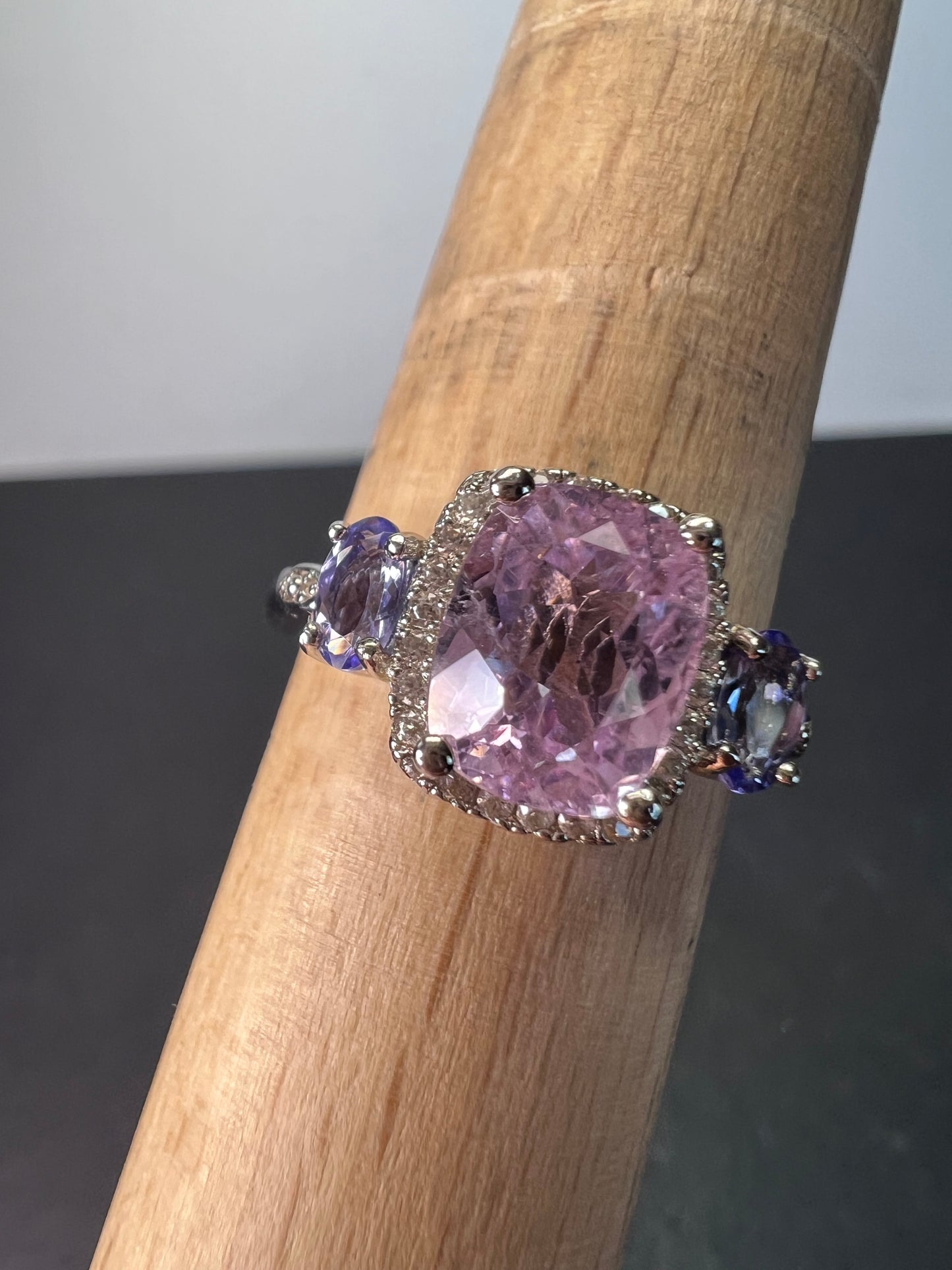 Kunzite, tanzanite and zircon halo ring size 9