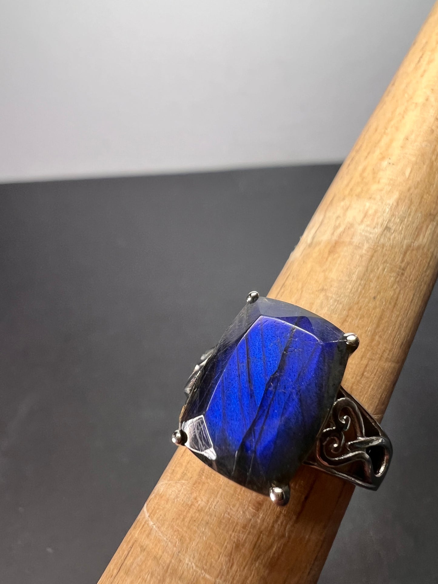 Labradorite stainless steel ring size 6 *NEW*