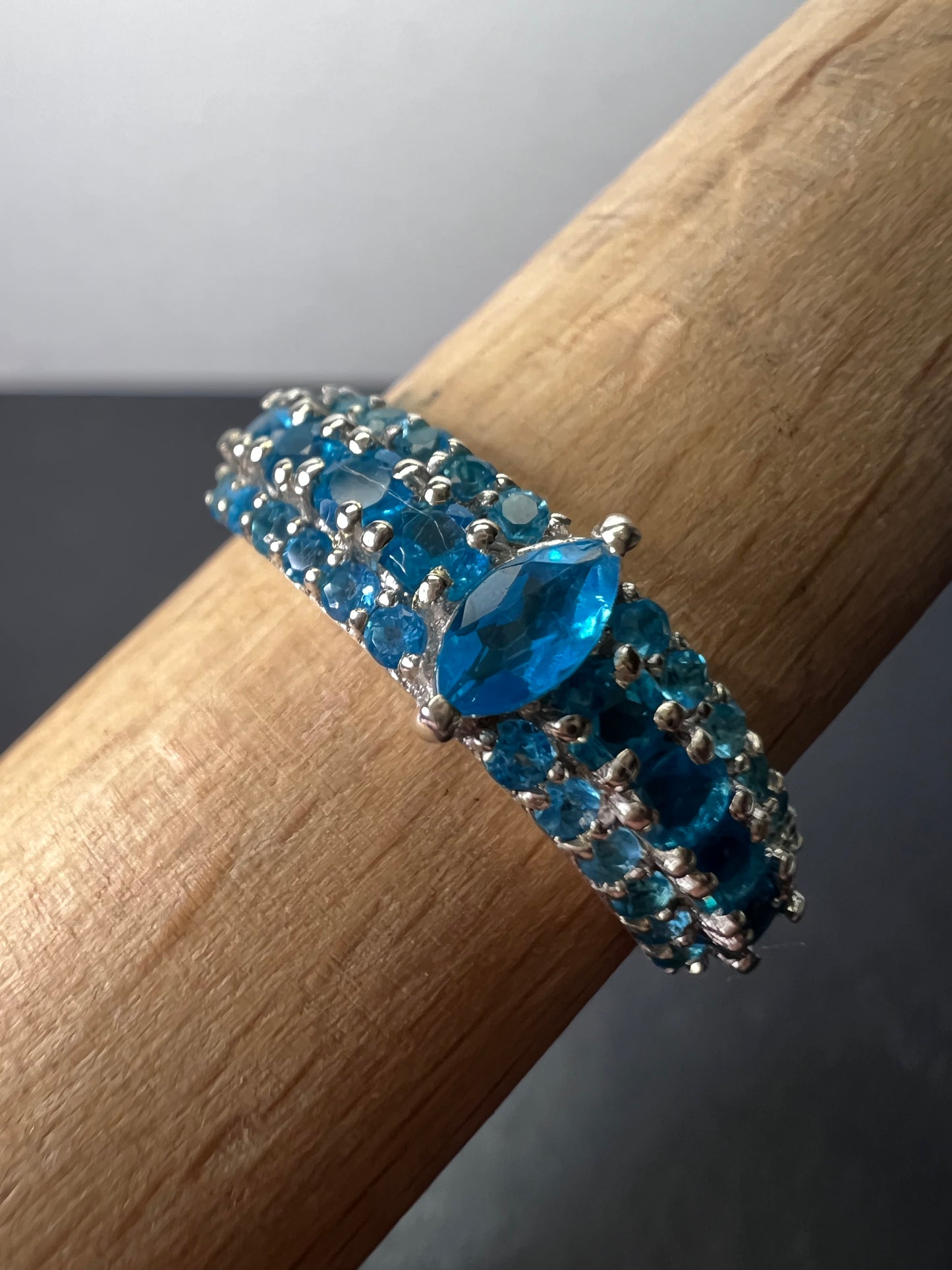 Neon blue apatite sterling silver ring size 9