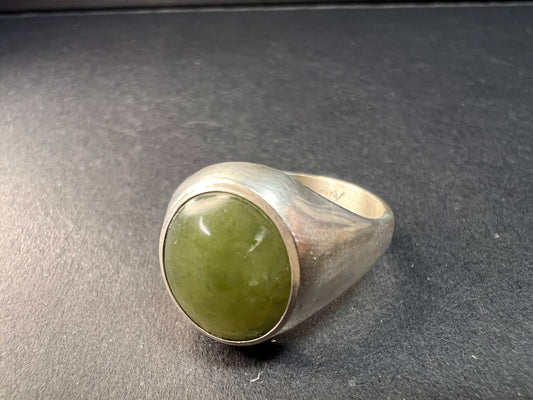 Vintage Pa Ha Co nephrite Jade sterling silver ring size 12