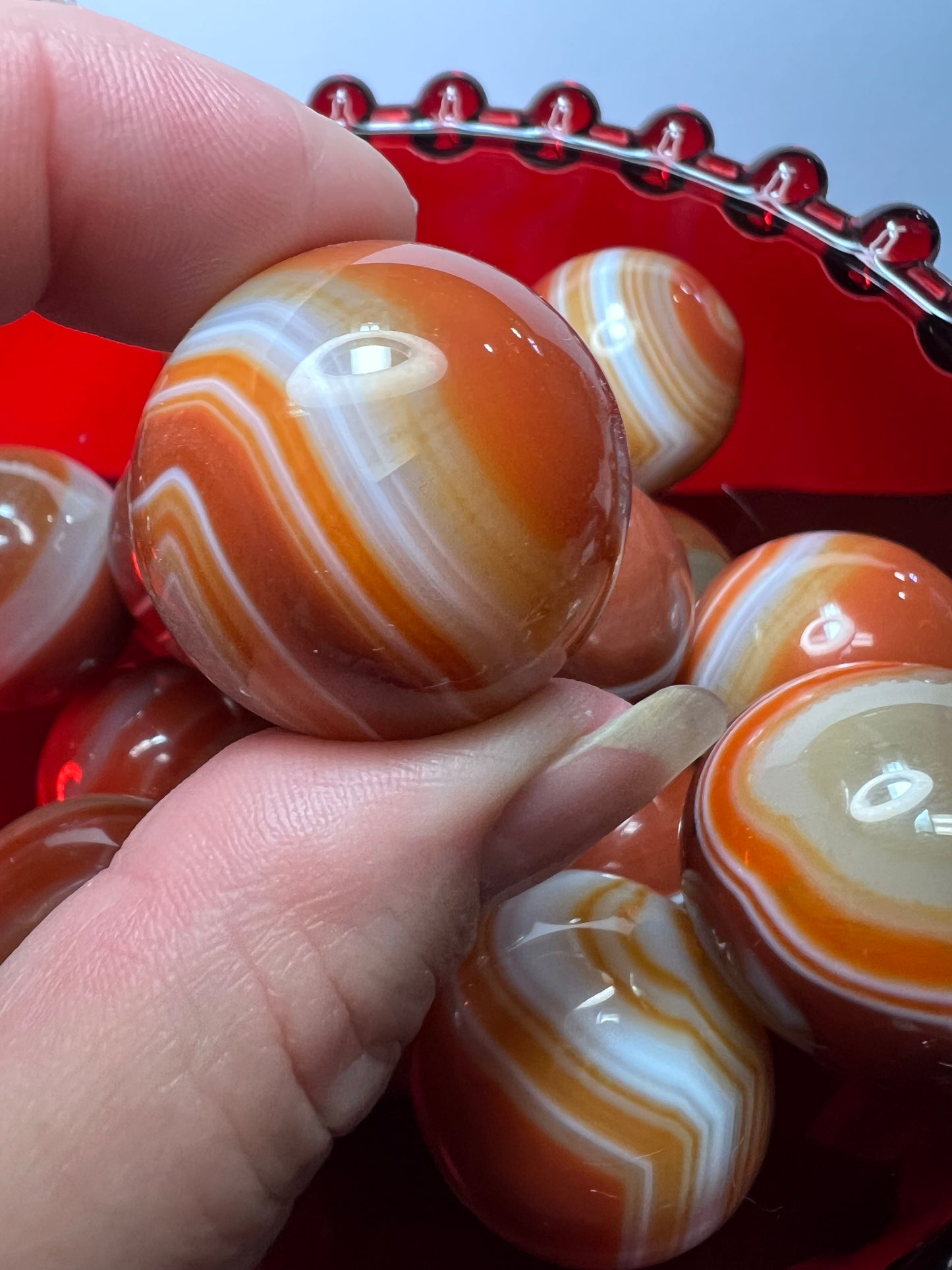 Banded carnelian small spheres